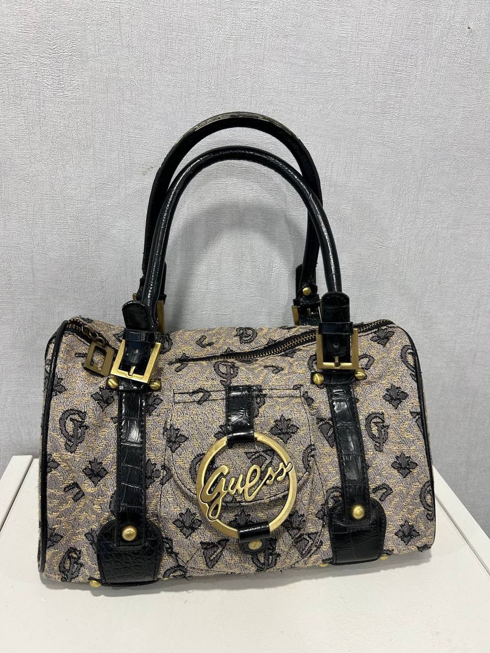 Guess Vintage bag guess monogram very rare swag Size ONE SIZE - 1 Thumbnail
