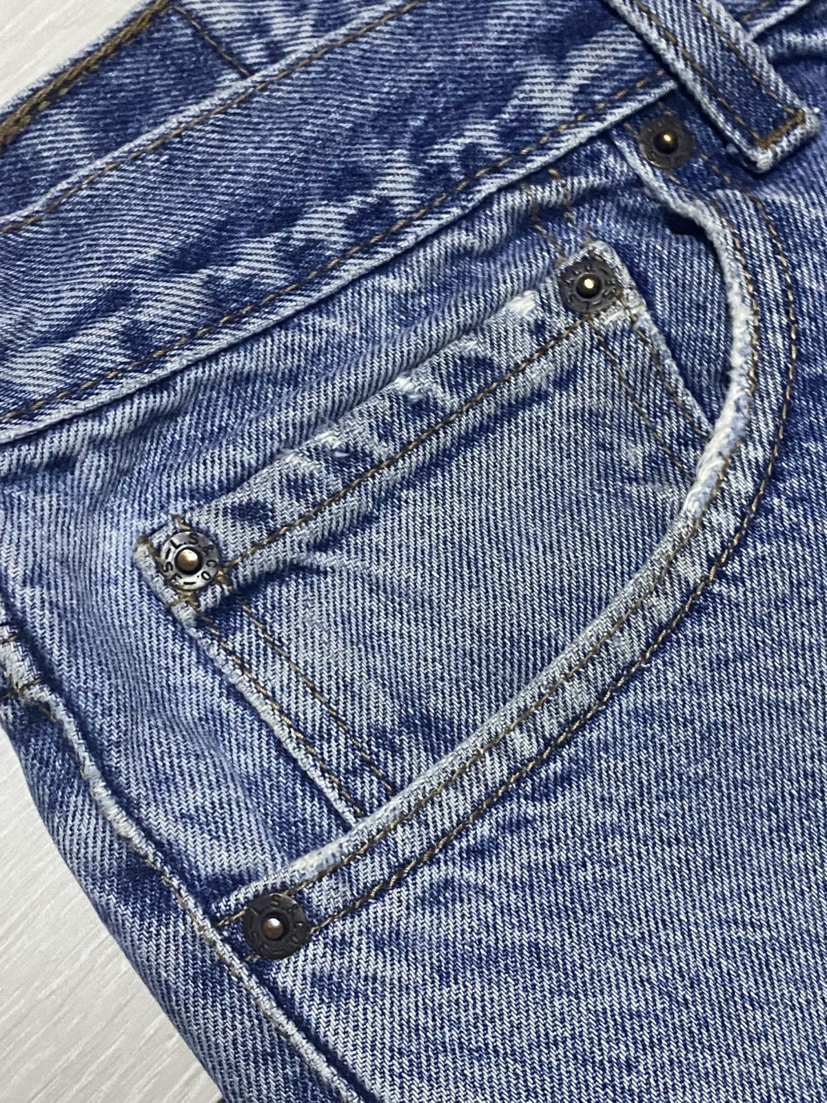 Levi's Vintage Levis Signature Faded Wash Distressed Loose Jeans Size US 34 / EU 50 - 7 Thumbnail