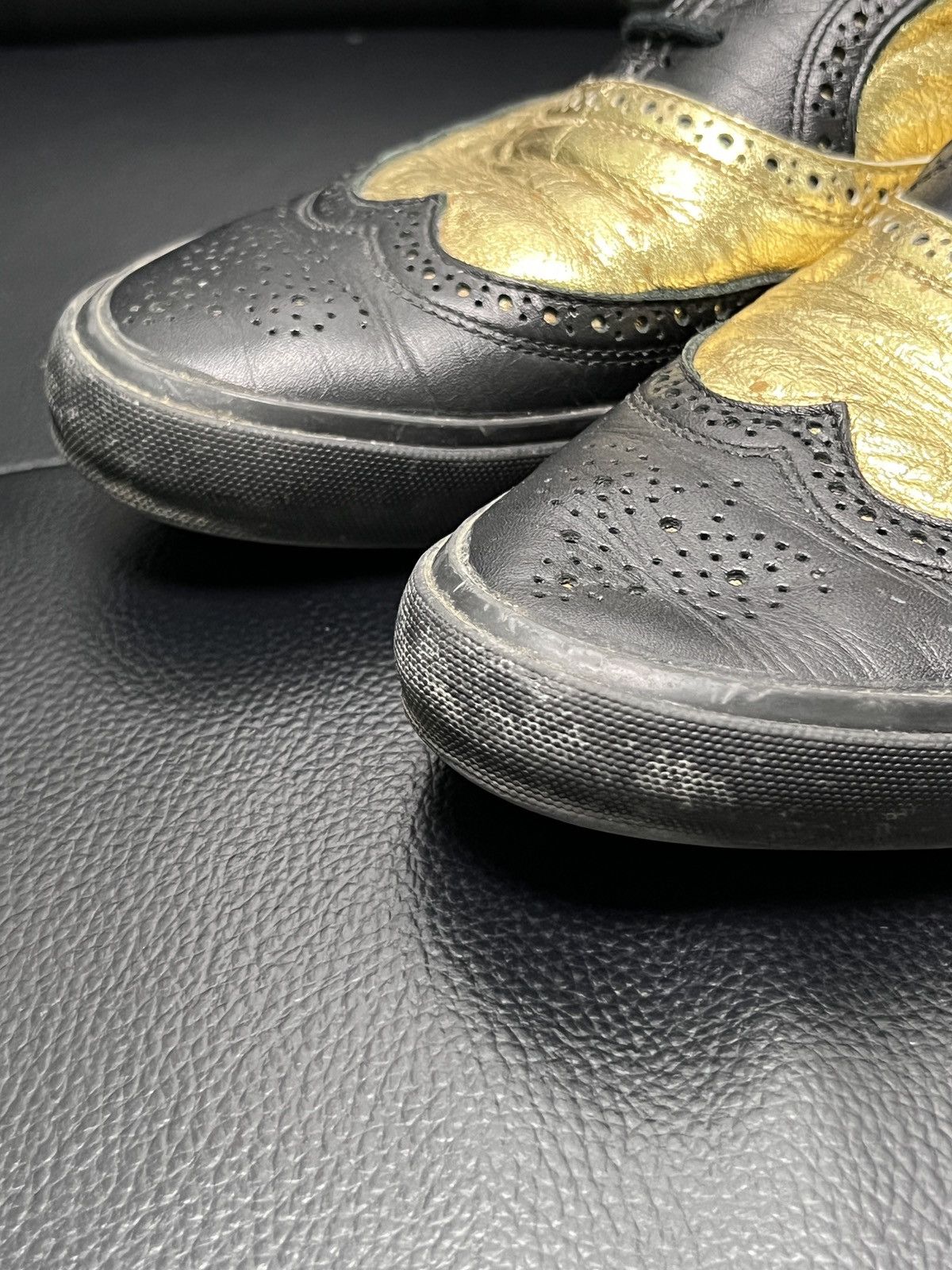 Comme des Garcons Homme Plus Comme des Garçons Homme Plus Baroque Oxford Leather Shoes Size US 9 / EU 42 - 7 Thumbnail