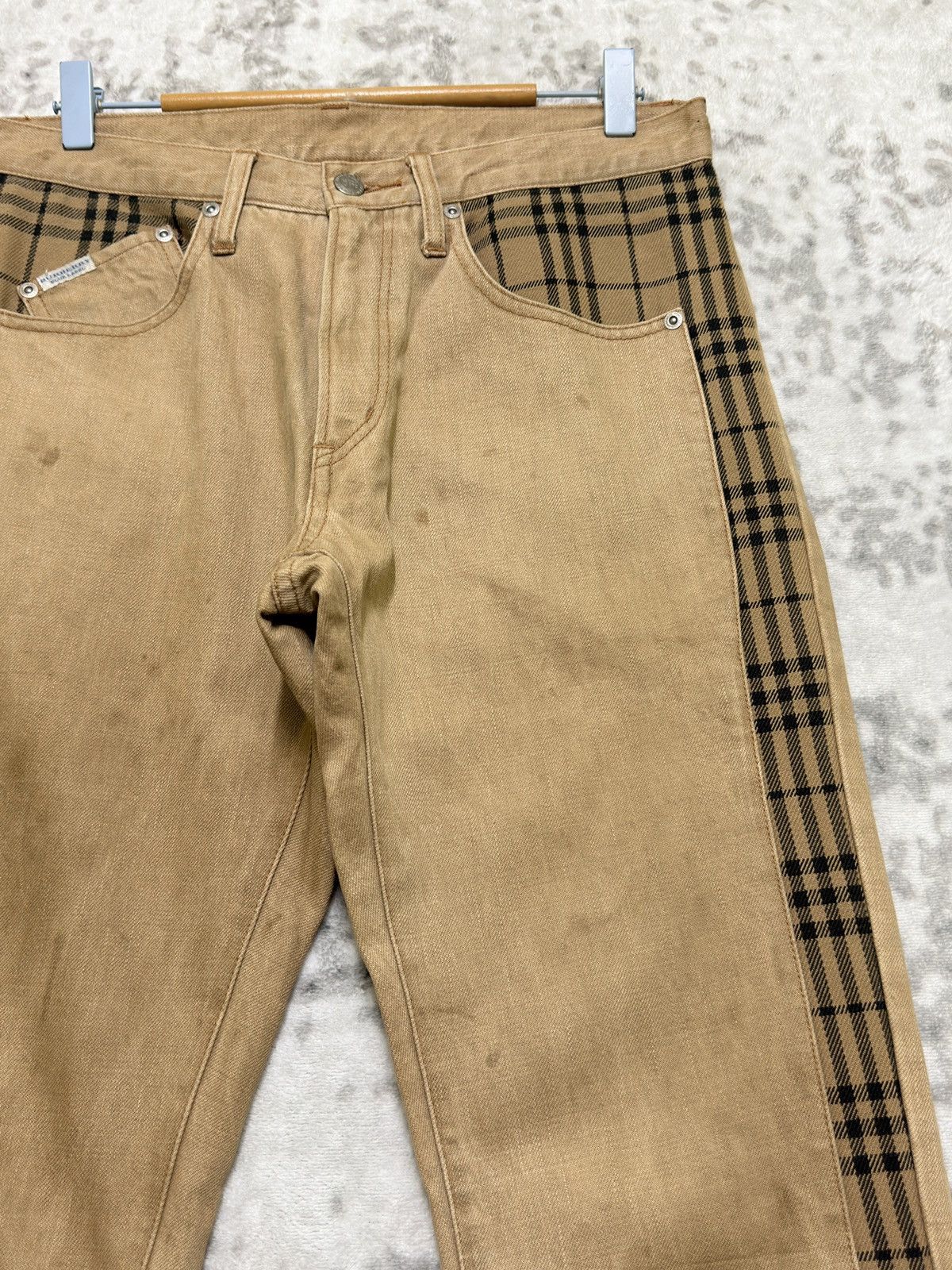 Burberry Burberry Blue Label Distressed Denim Nova Check Stripe Pants Size US 30 / EU 46 - 5 Thumbnail