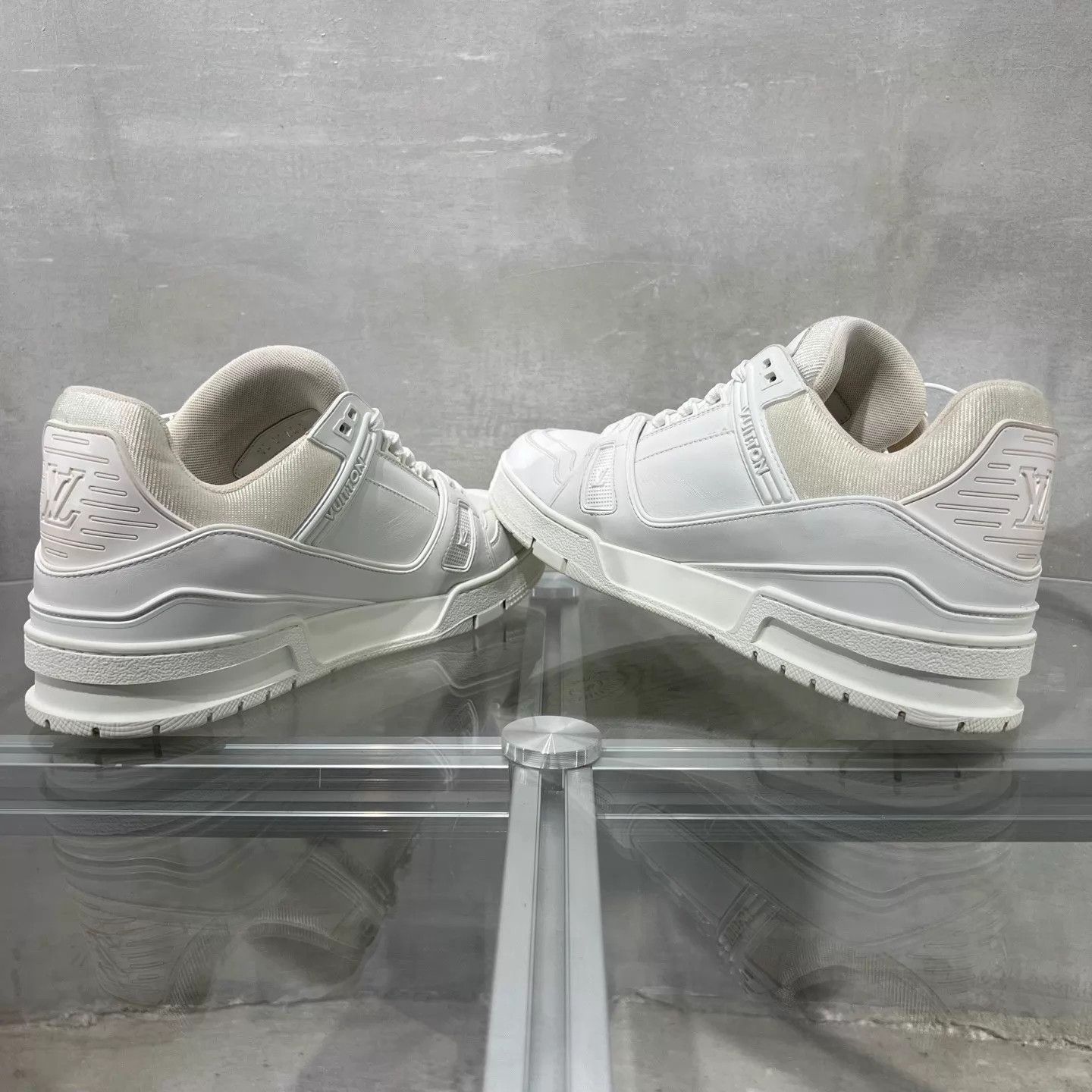Louis Vuitton LV Trainer white UK8 / 42 Size US 9 / EU 42 - 5 Thumbnail