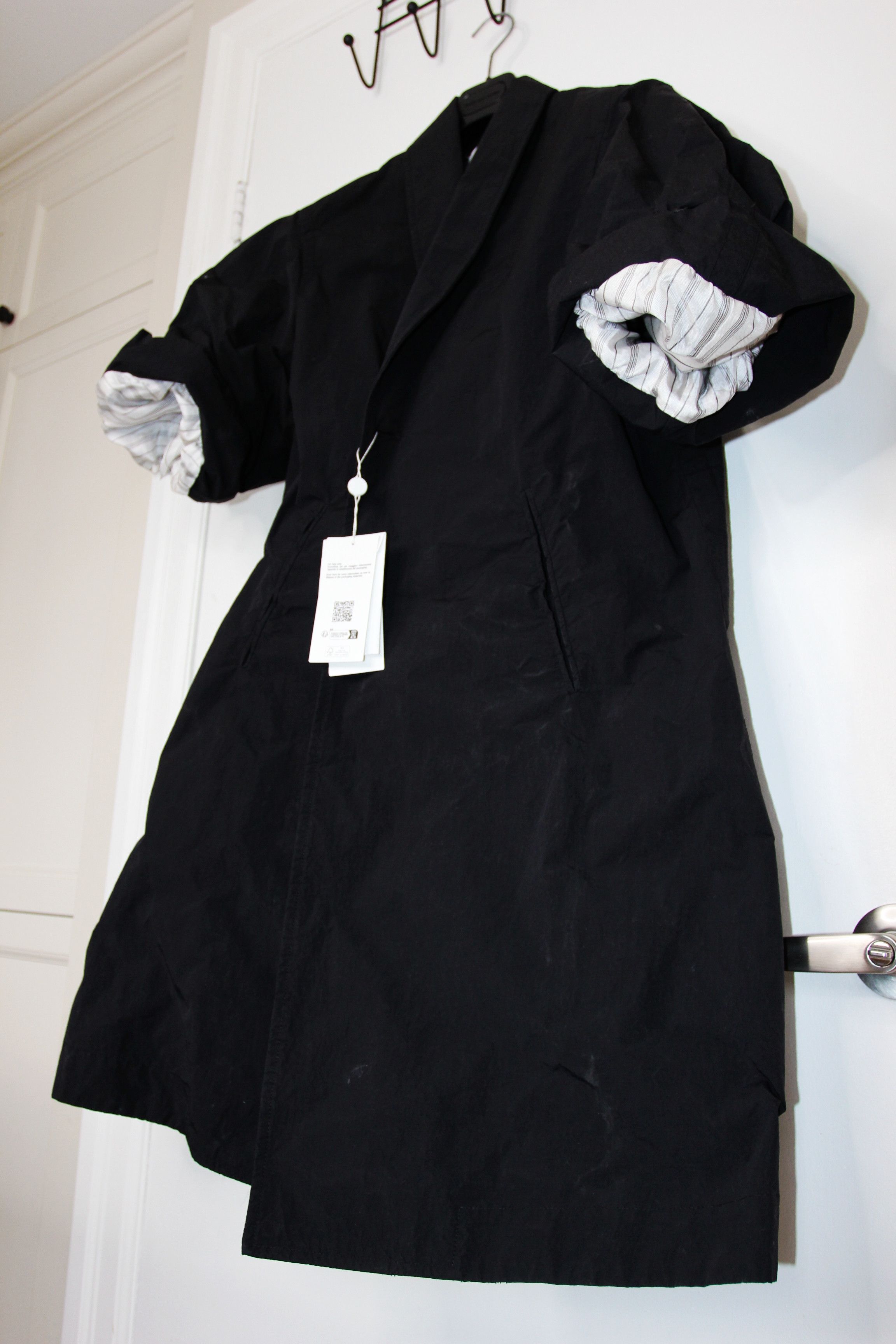 BNWT SS24 MAISON MARGIELA HARD NYLON TRENCH COAT 42