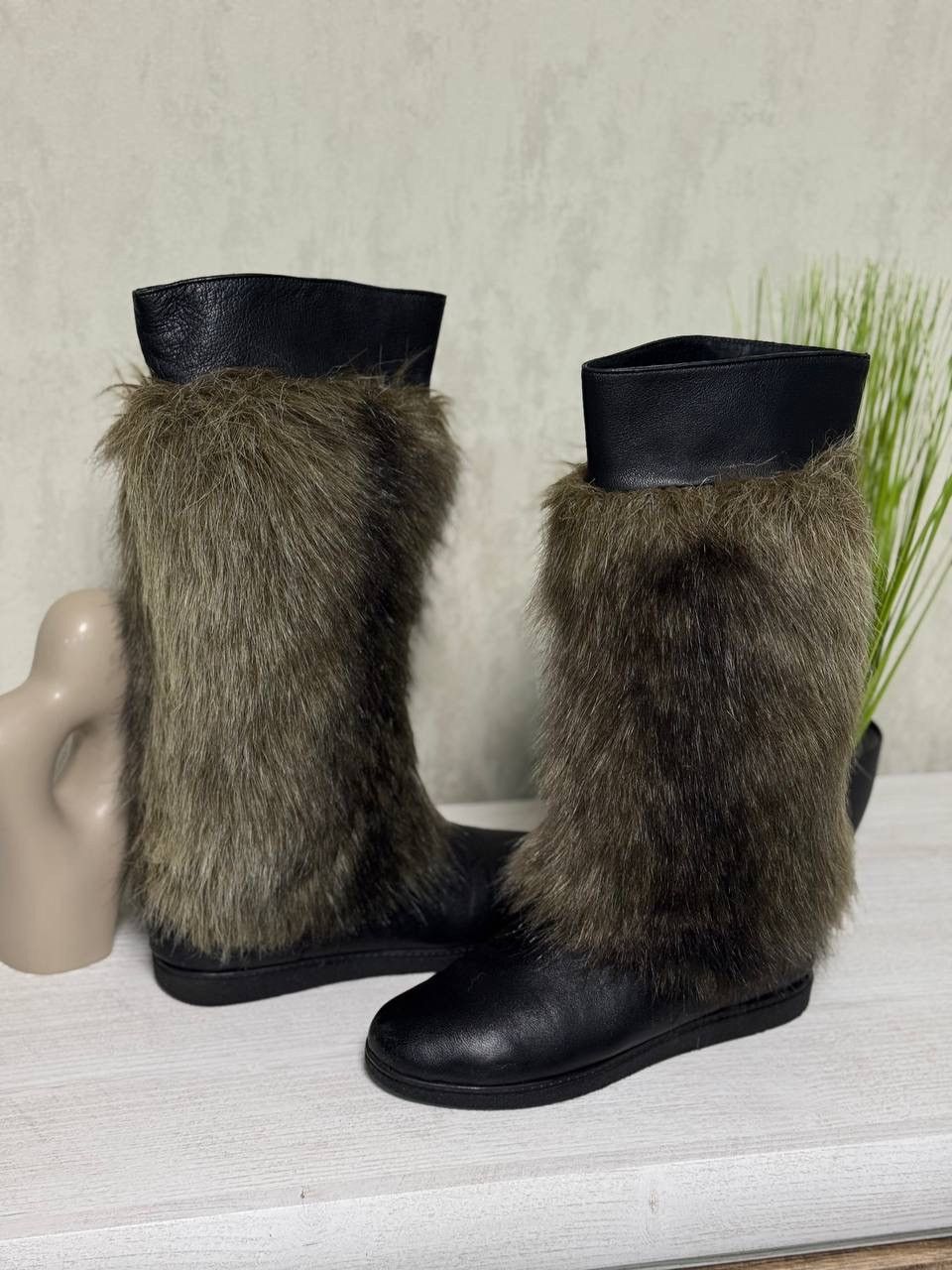 POST ARCHIVE FACTION (PAF) VTG Women's boots with fur boots Size 38 00s Hype Trend Size US 8 / IT 38 - 2 Thumbnail