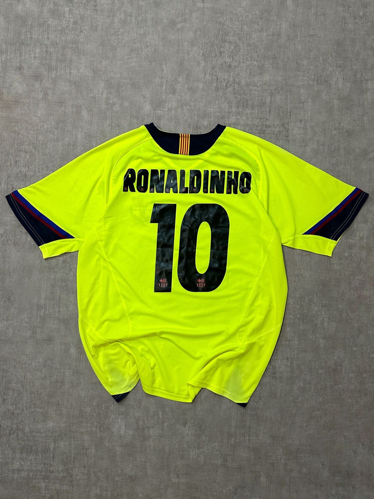 Nike Barcelona 2005-2006 away shirt Size US XL / EU 56 / 4 - 2 Thumbnail