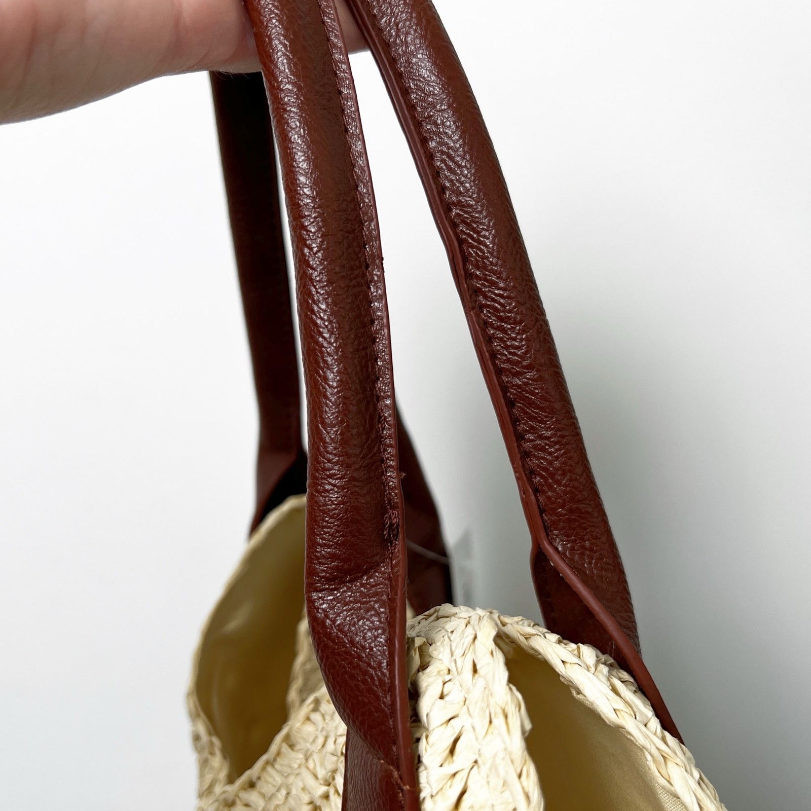 Other Fame Straw Braided Faux Leather Strap Shoulder Bag Size ONE SIZE - 7 Thumbnail