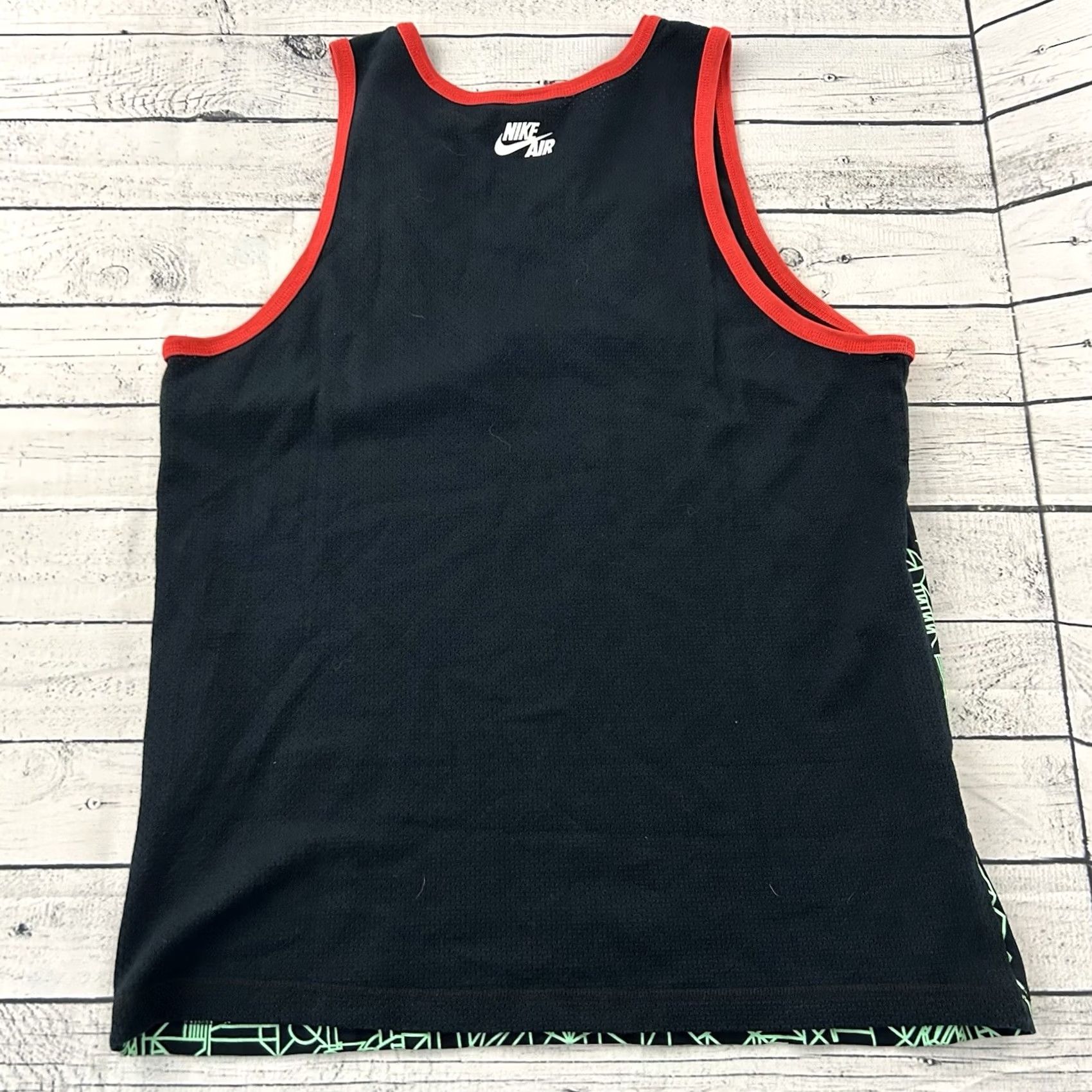 Nike Nike NOLA Gumbo League Sleeveless Tank Shirt Men's L Black Red Multicolor Logo Basketball Nike Air 90s Concert Sportswear Mens Size US L / EU 52-54 / 3 - 5 Thumbnail