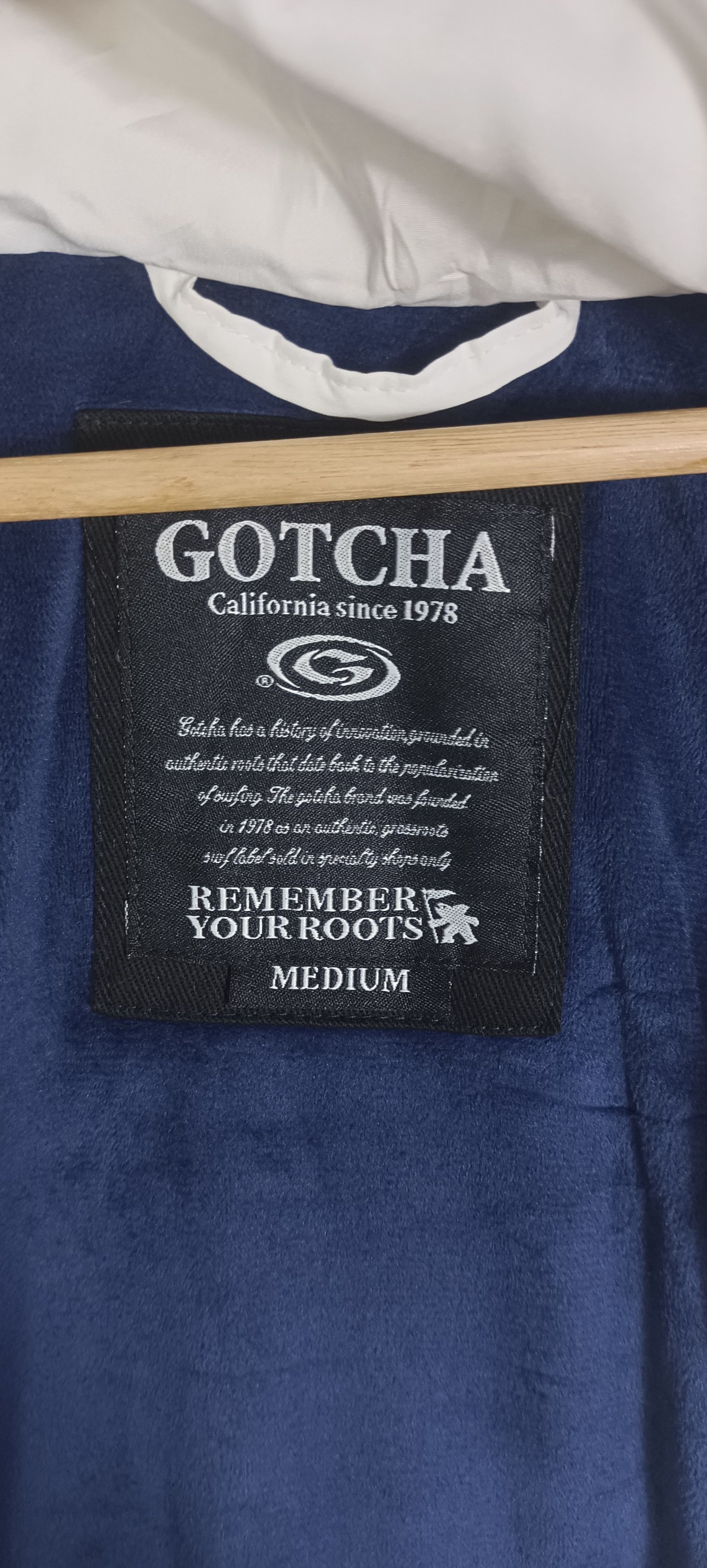 Gotcha GOTCHA Big Spell Out Puffer Hoodie Jacket Size US M / EU 48-50 / 2 - 21 Thumbnail