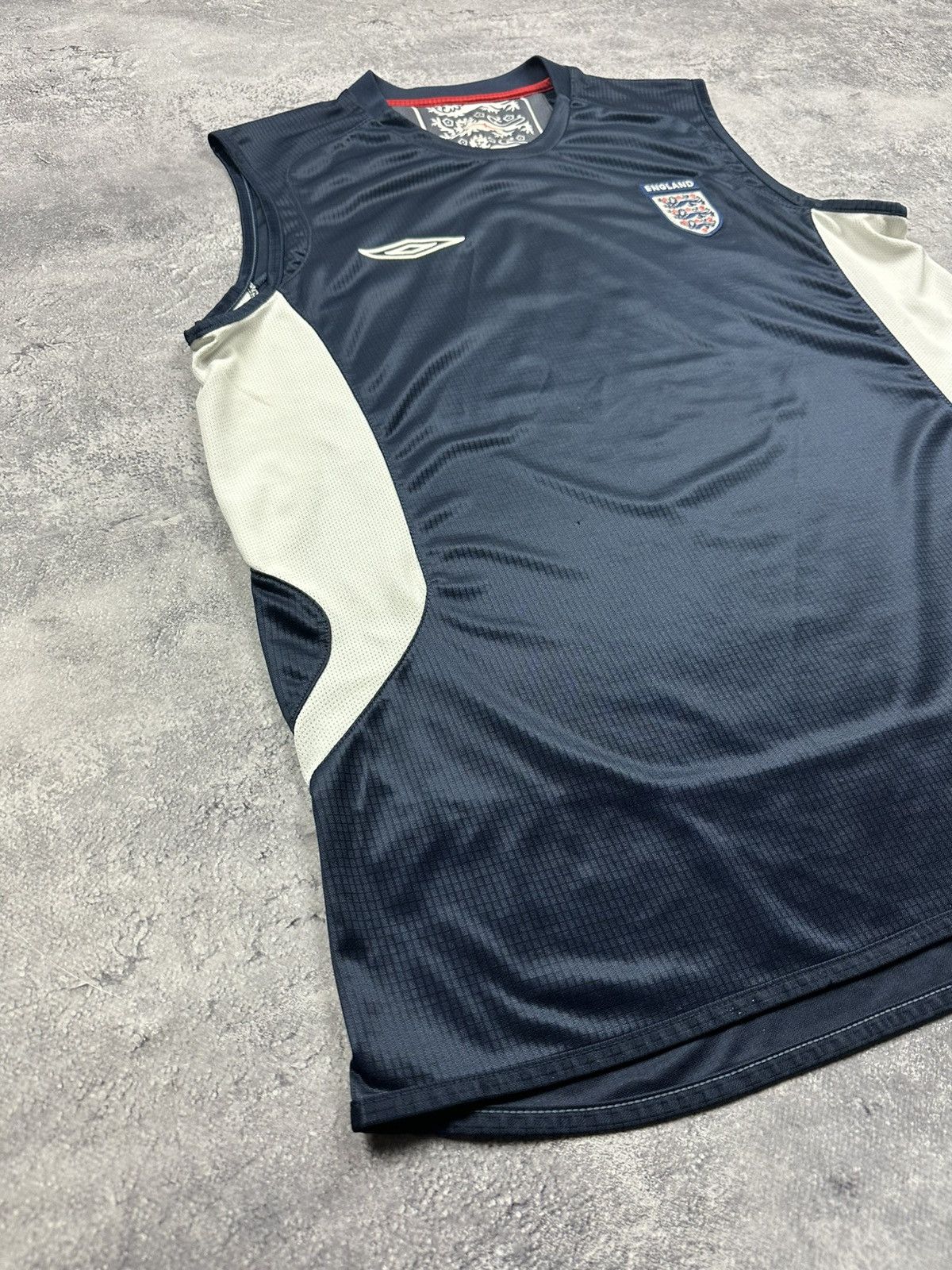 Umbro Vintage Y2K Umbro England Tank Top Soccer Jersey Mesh Size US XL / EU 56 / 4 - 2 Thumbnail