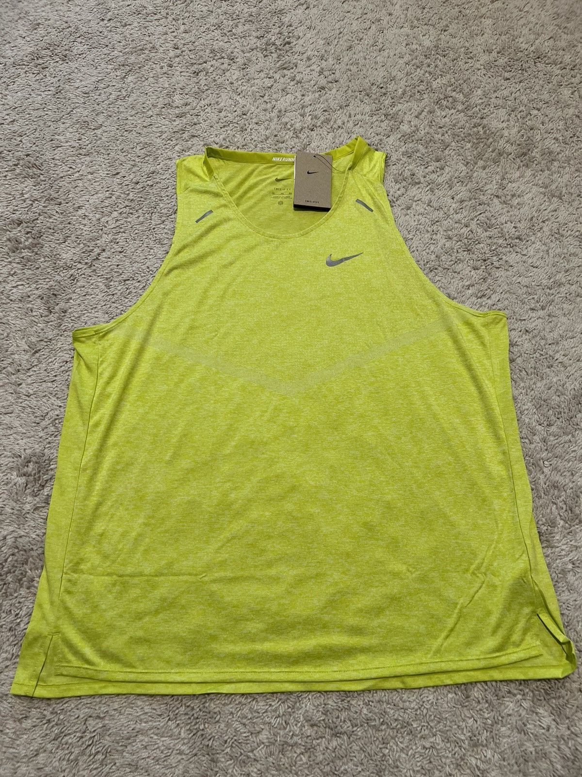 Nike Nike Running Rise 365 Tank Top Bright Cactus Size US XL / EU 56 / 4 - 5 Thumbnail