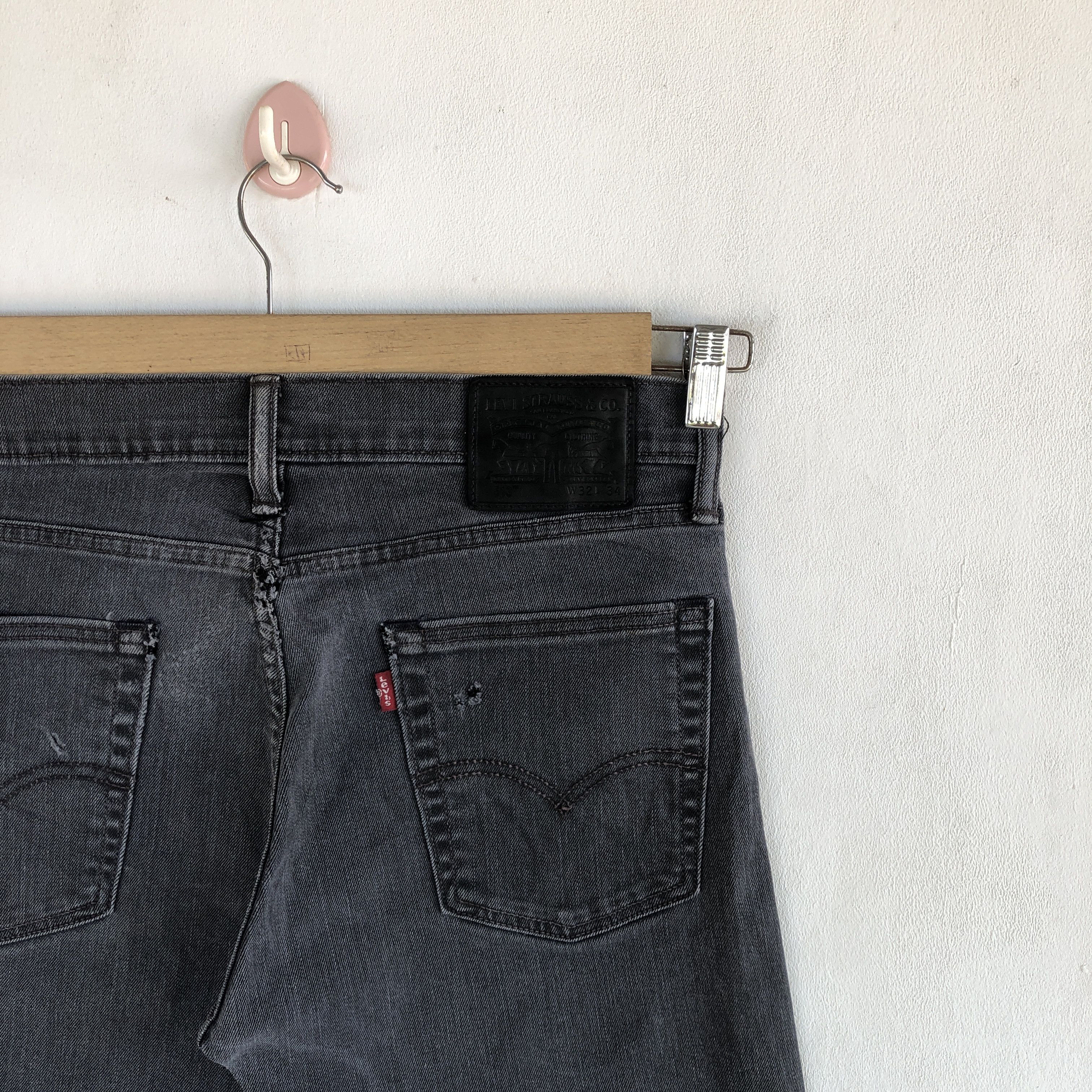Jean × Levi's × Vintage Vintage Levis Grunge Jeans Levi's 513 Ash Gray Denim Pants Size US 32 / EU 48 - 5 Thumbnail