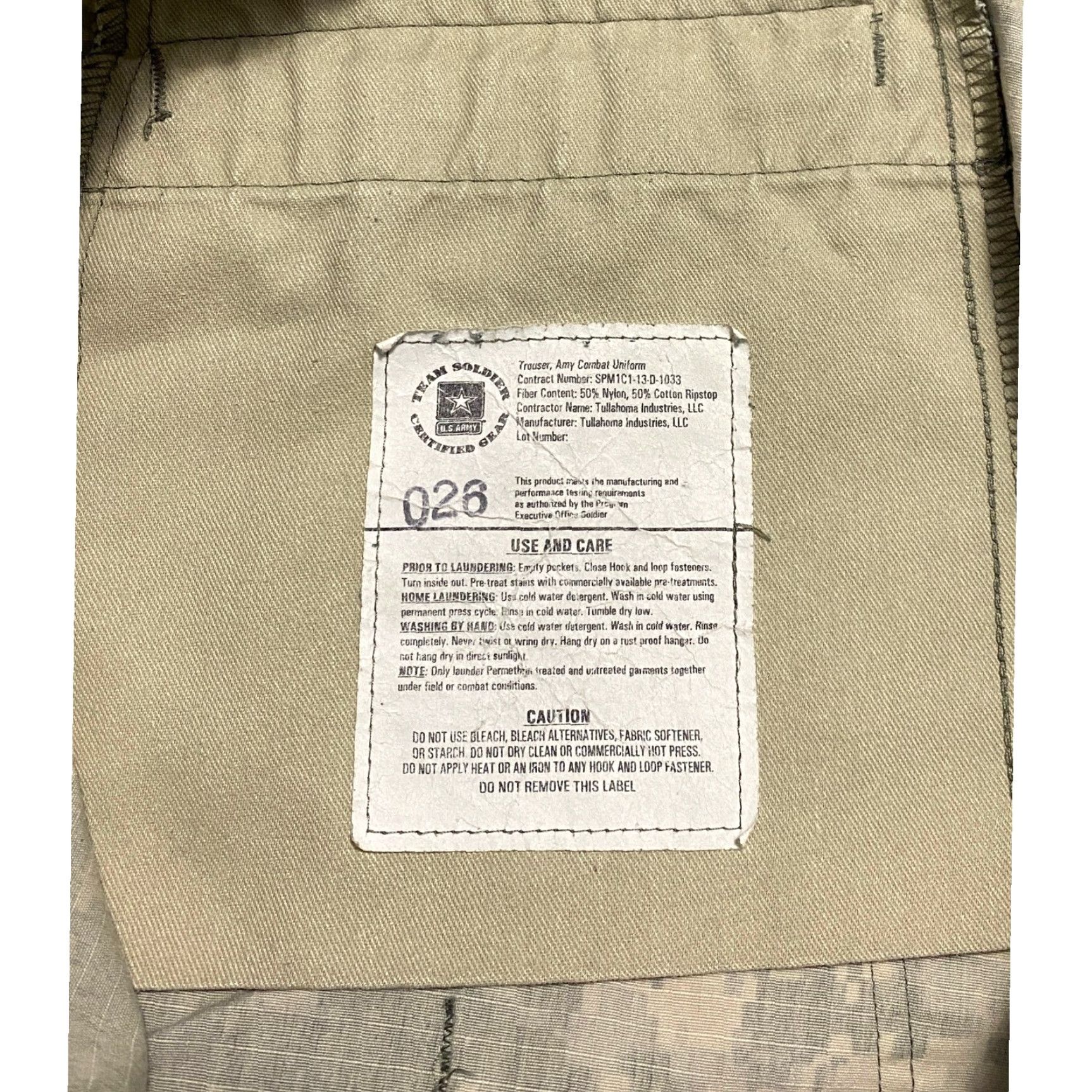 Vintage US Army Trouser Combat Uniform Pants Men 34x33 Camo Green Nylon ACU Military Workwear Size US 34 / EU 50 - 6 Thumbnail