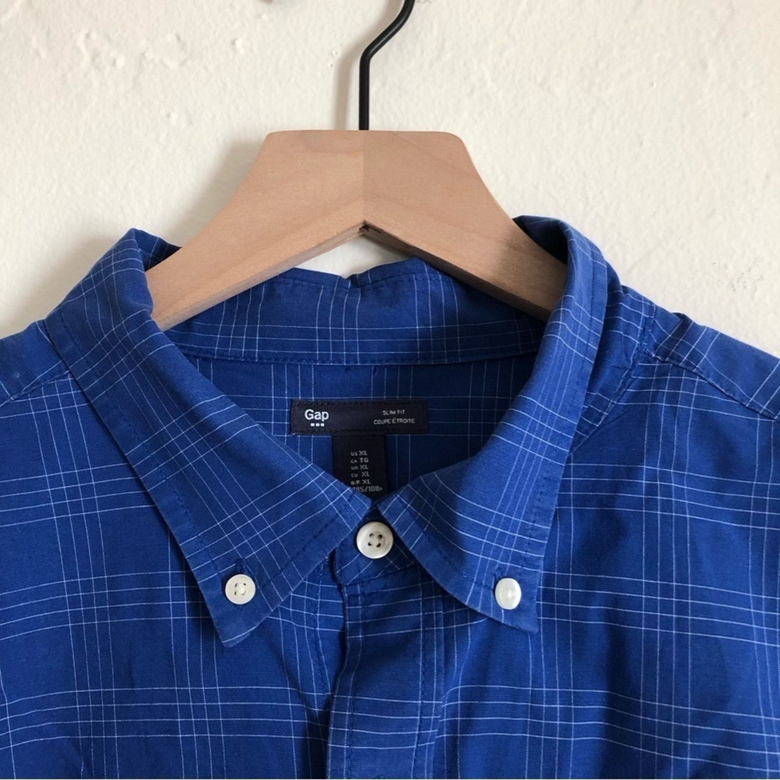 Gap Gap Men's Slim Fit Long Sleeves Button Dark Blue Plaid Shirt Size US XL / EU 56 / 4 - 5 Thumbnail