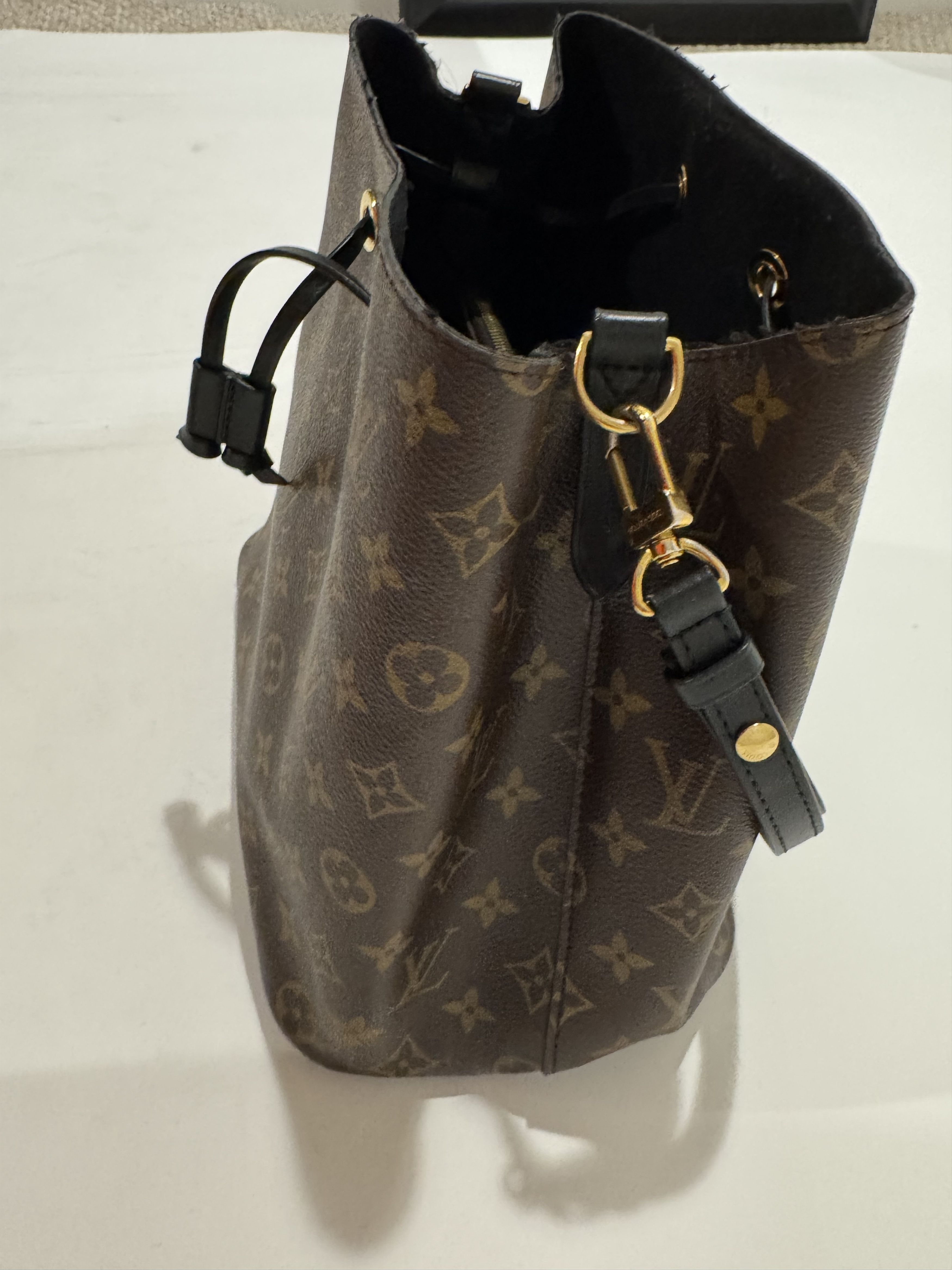 Louis Vuitton NéoNoé MM Size ONE SIZE - 5 Thumbnail
