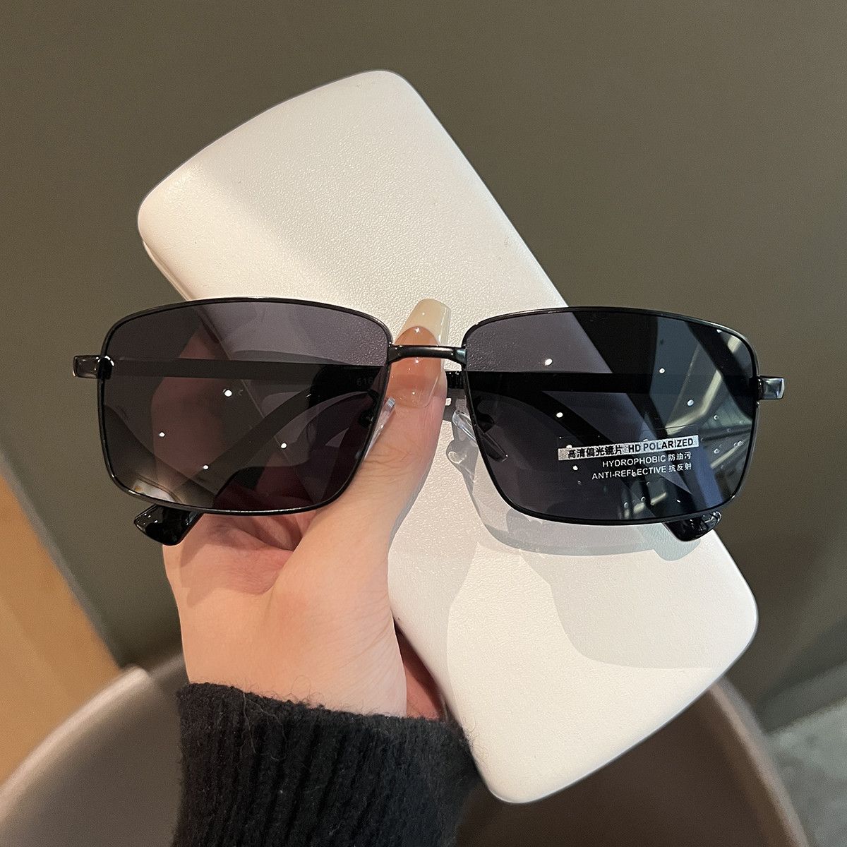 VIBE Modern Street ins style custom avant-garde sunglasses Size ONE SIZE - 1 Thumbnail