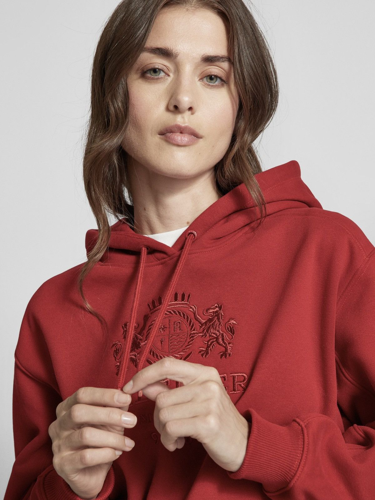 Tommy Hilfiger Tommy Hilfiger Women’s Hoodie Spellout Crest Logo Y2K Retro Size XL / US 12-14 / IT 48-50 - 3 Thumbnail