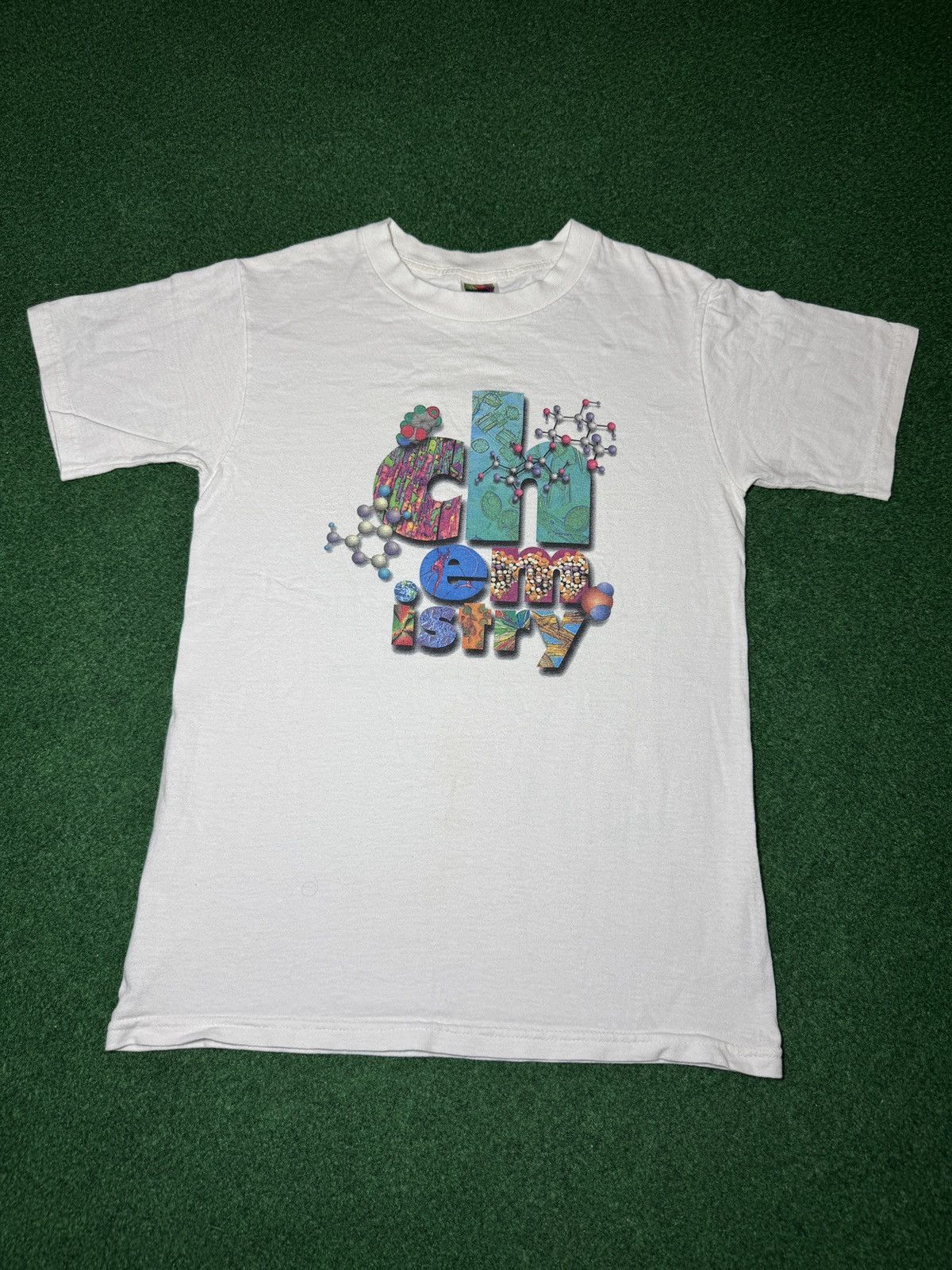 Fruit Of The Loom × Vintage Vtg 90s Chemistry Science National Chemistry Week T Shirt Size US S / EU 44-46 / 1 - 1 Thumbnail