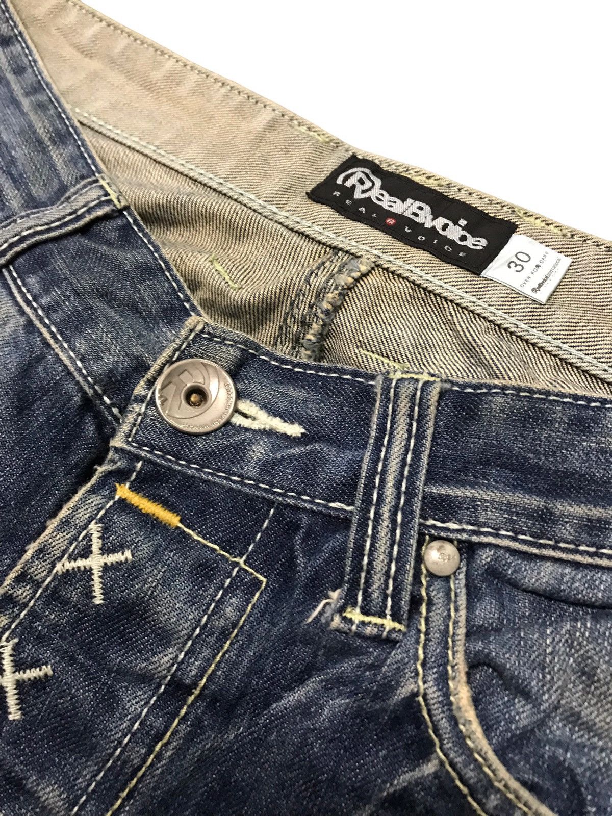 Japanese Brand × Vintage 🔥VERY RARE🔥REALBVOICE Fly Button Big Printed Jeans Size US 31 - 6 Thumbnail