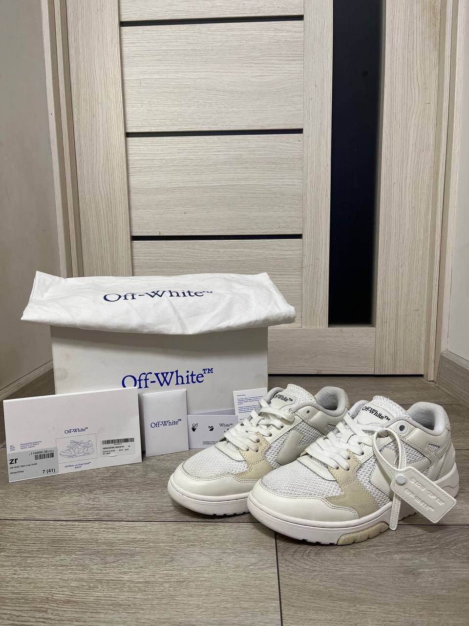 Off-White Off-White Out Off Office Slim Size US 8 / EU 41 - 1 Thumbnail