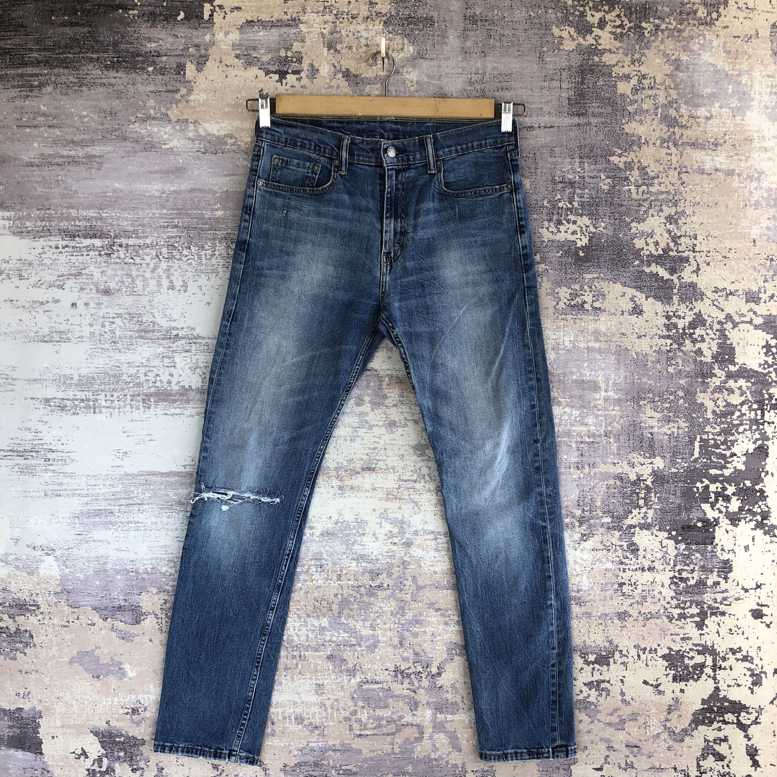 Levi's Vintage Levis Distressed Jeans Levi's 507 Denim Skinny Pants Size US 32 / EU 48 - 1 Thumbnail