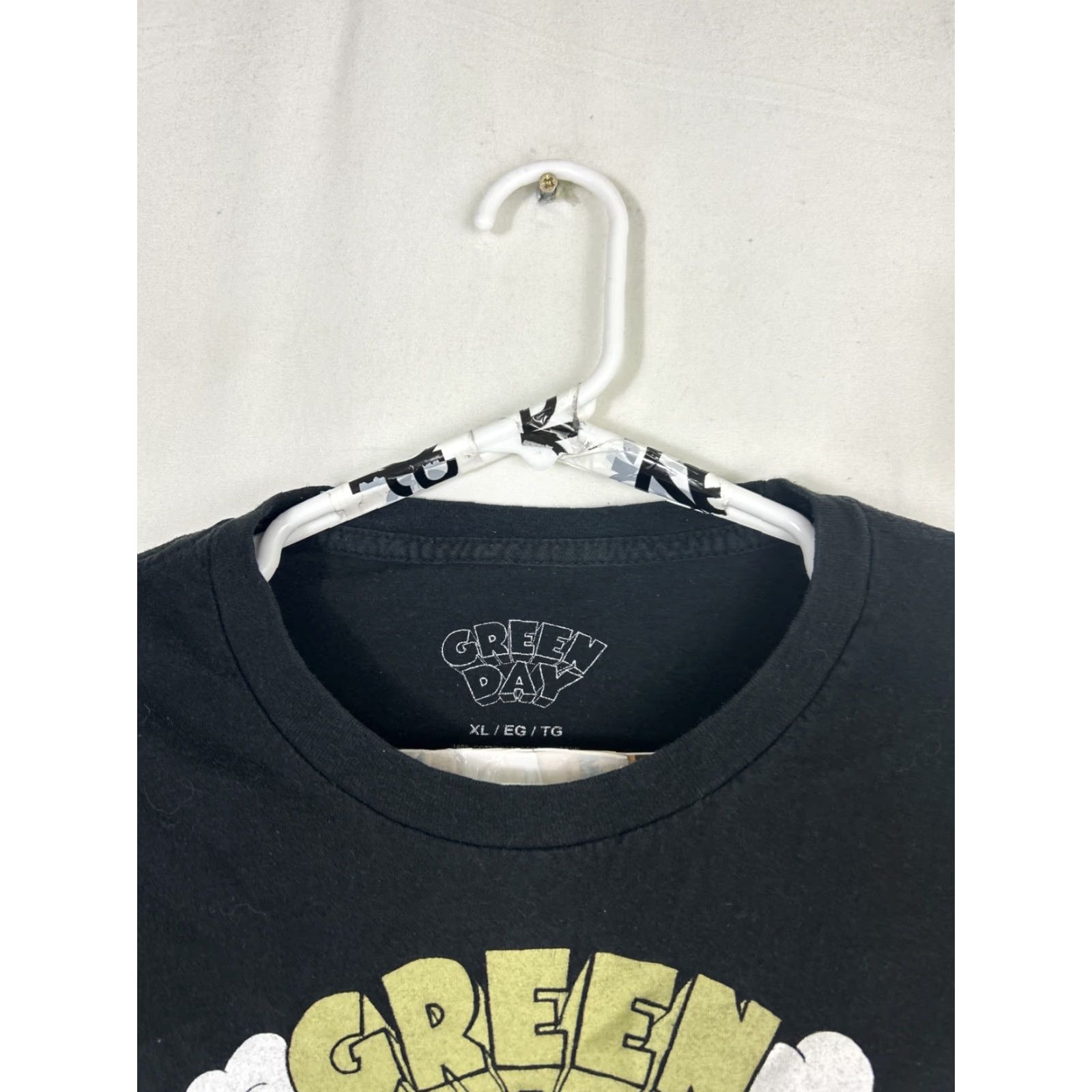 Mad Engine Green Day Band Dookie T-Shirt Mens XL Mad Engine Black Short Sleeve Size US XL / EU 56 / 4 - 4 Thumbnail