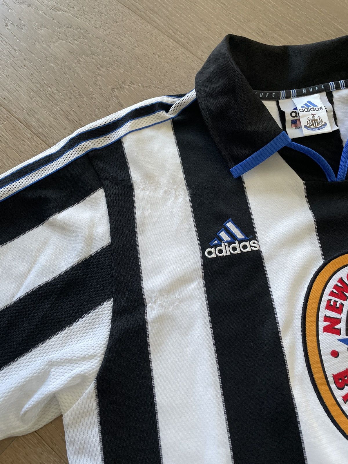 Other Vintage Adidas Newcastle FC 1999 2000 Soccer Jersey Kit Size US L / EU 52-54 / 3 - 11 Thumbnail