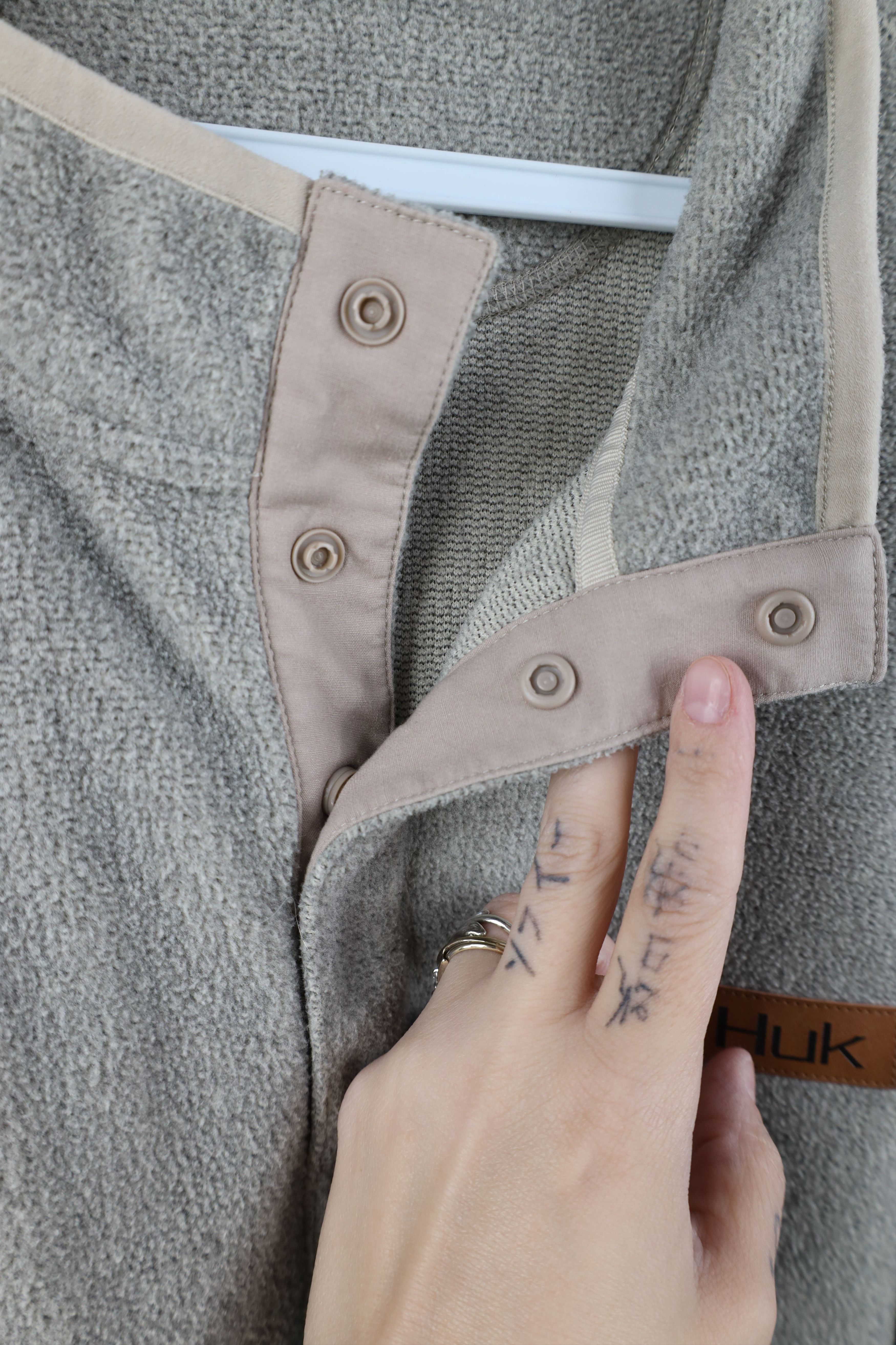 Vintage Huk Fishing Spell Snap Button Fleece Pullover Sweater Beige Size US L / EU 52-54 / 3 - 6 Thumbnail