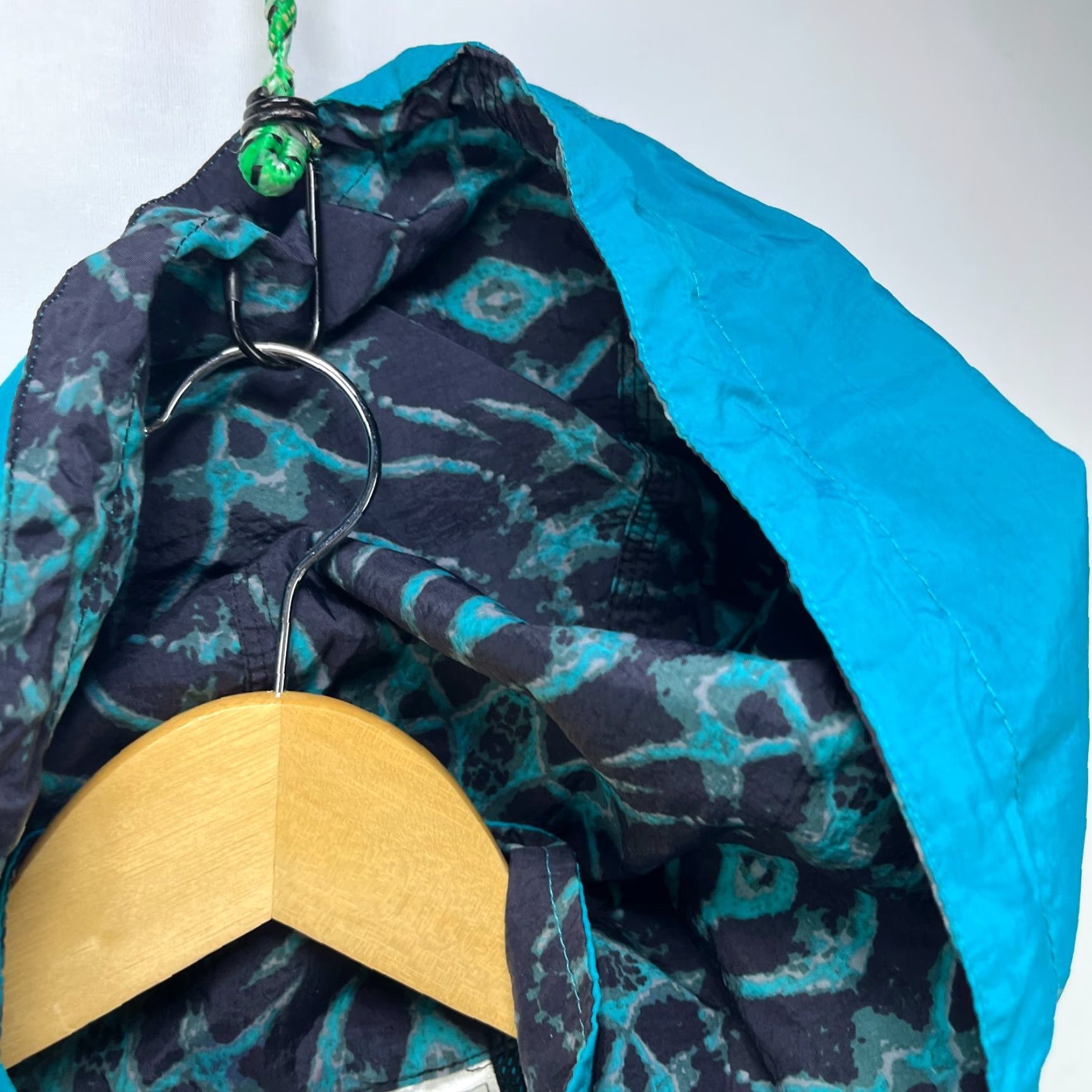 Nike VINTAGE Nike Tonal Swoosh Windbreaker Jacket Womens M Teal 90s Windbreaker Nike Womens Medium Teal 90s Size M / US 6-8 / IT 42-44 - 6 Thumbnail