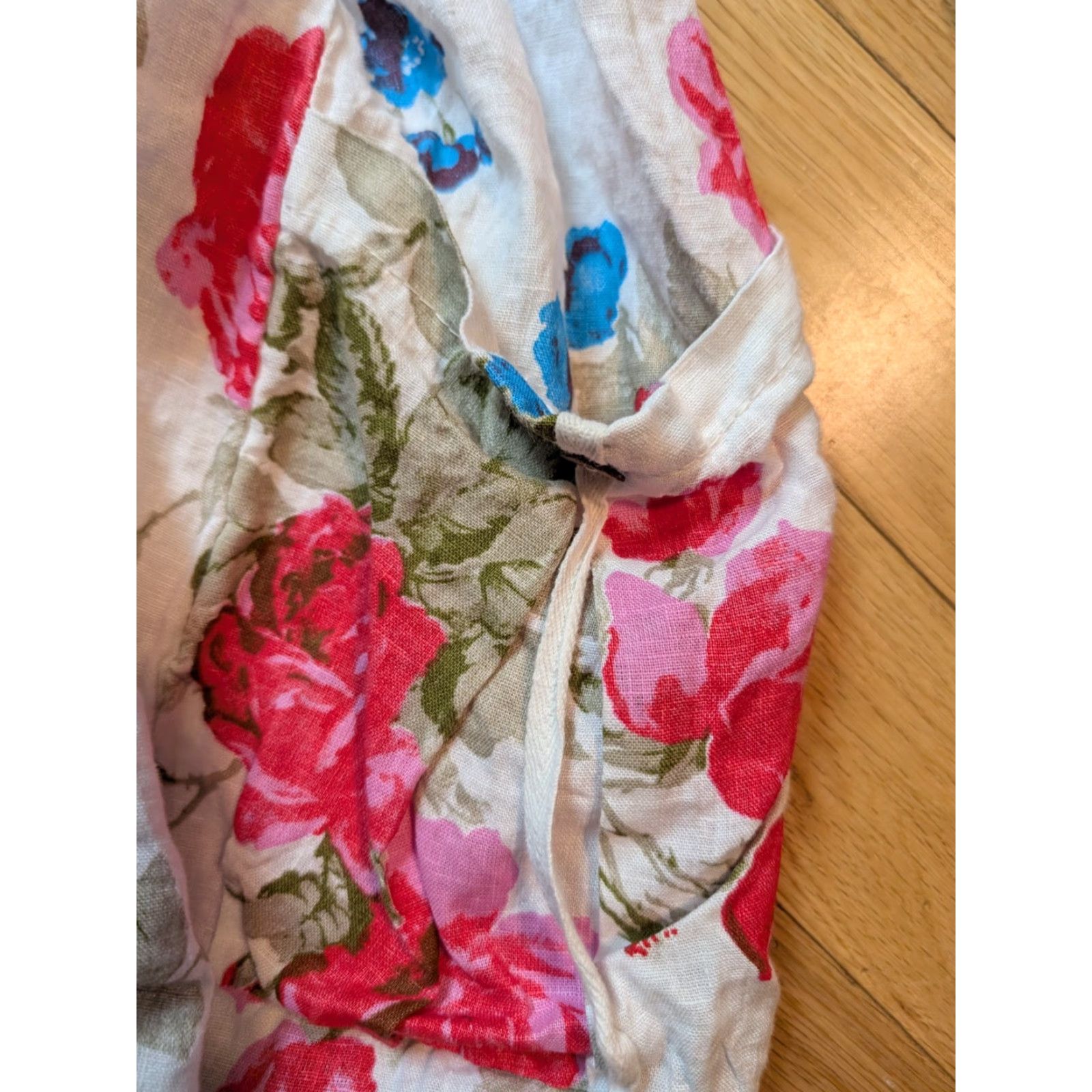 Vintage VINTAGE Made In Italy 100% Lin Blanc Linen Top Floral Pink Roses Shabby Chic Lagen Shirt Women L Pink Bohemian 46 L Size L / US 10 / IT 46 - 4 Thumbnail