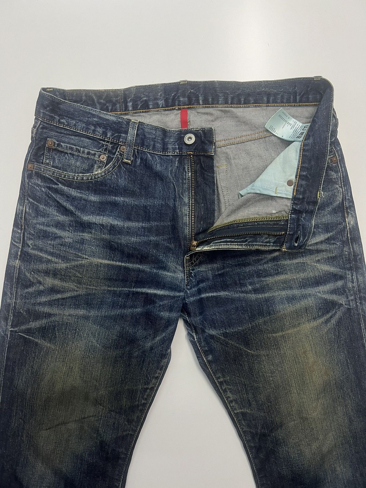 Uniqlo UNIQLO JEANS SIZE 35 Size US 35 - 7 Thumbnail