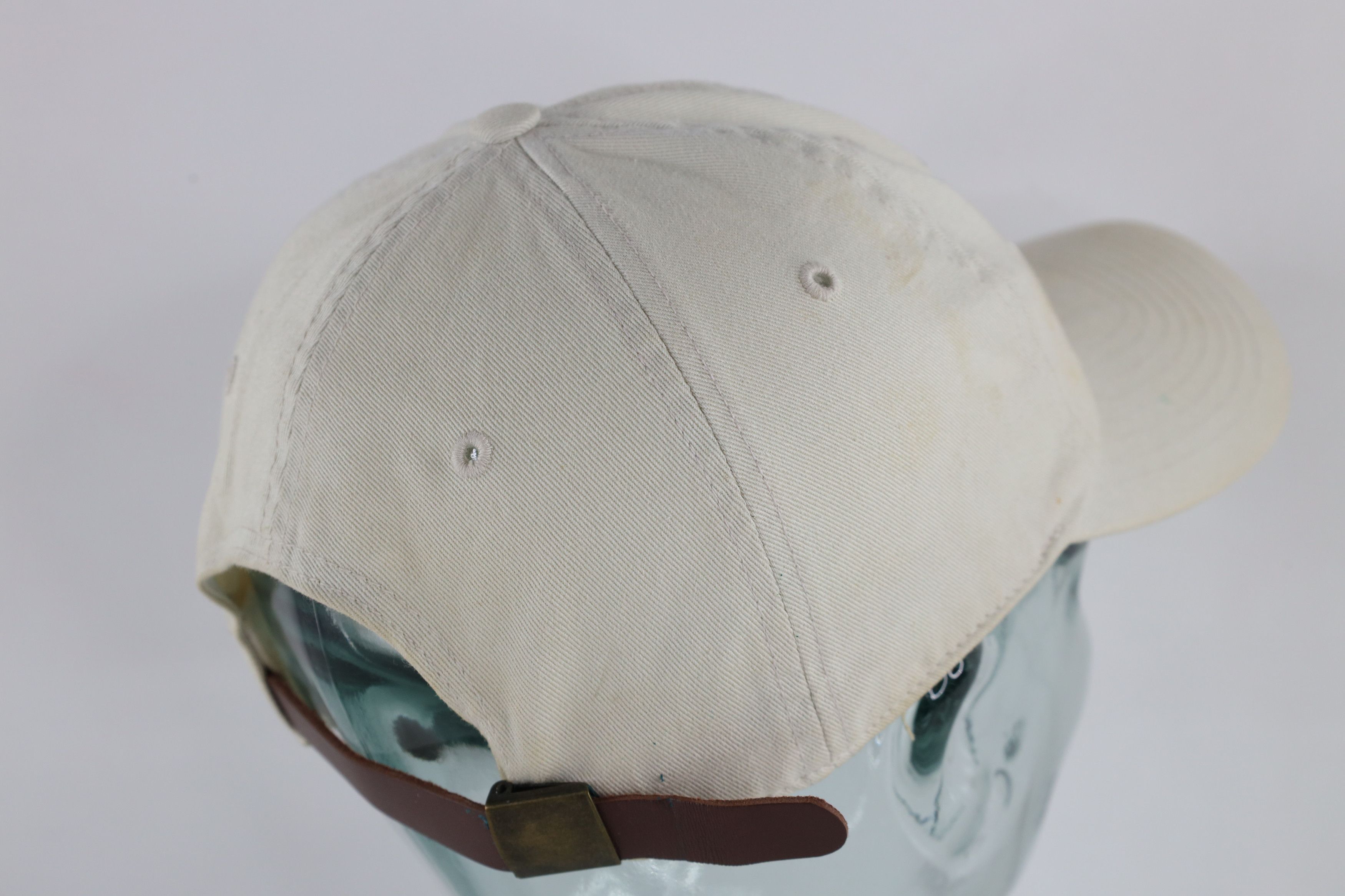 Greg Norman × Vintage Vintage 90s Greg Norman Distressed Shark Golf Hat Size ONE SIZE - 7 Thumbnail