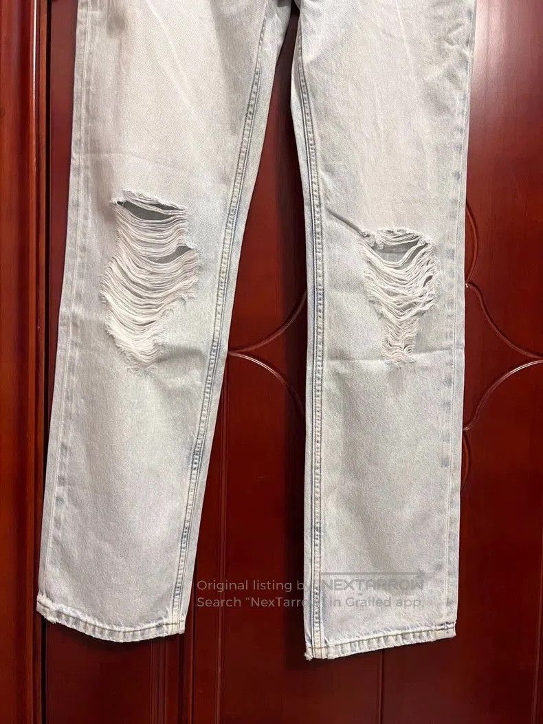 The Row The Row Distressed Washed Denim Jeans. Size US 27 - 3 Thumbnail