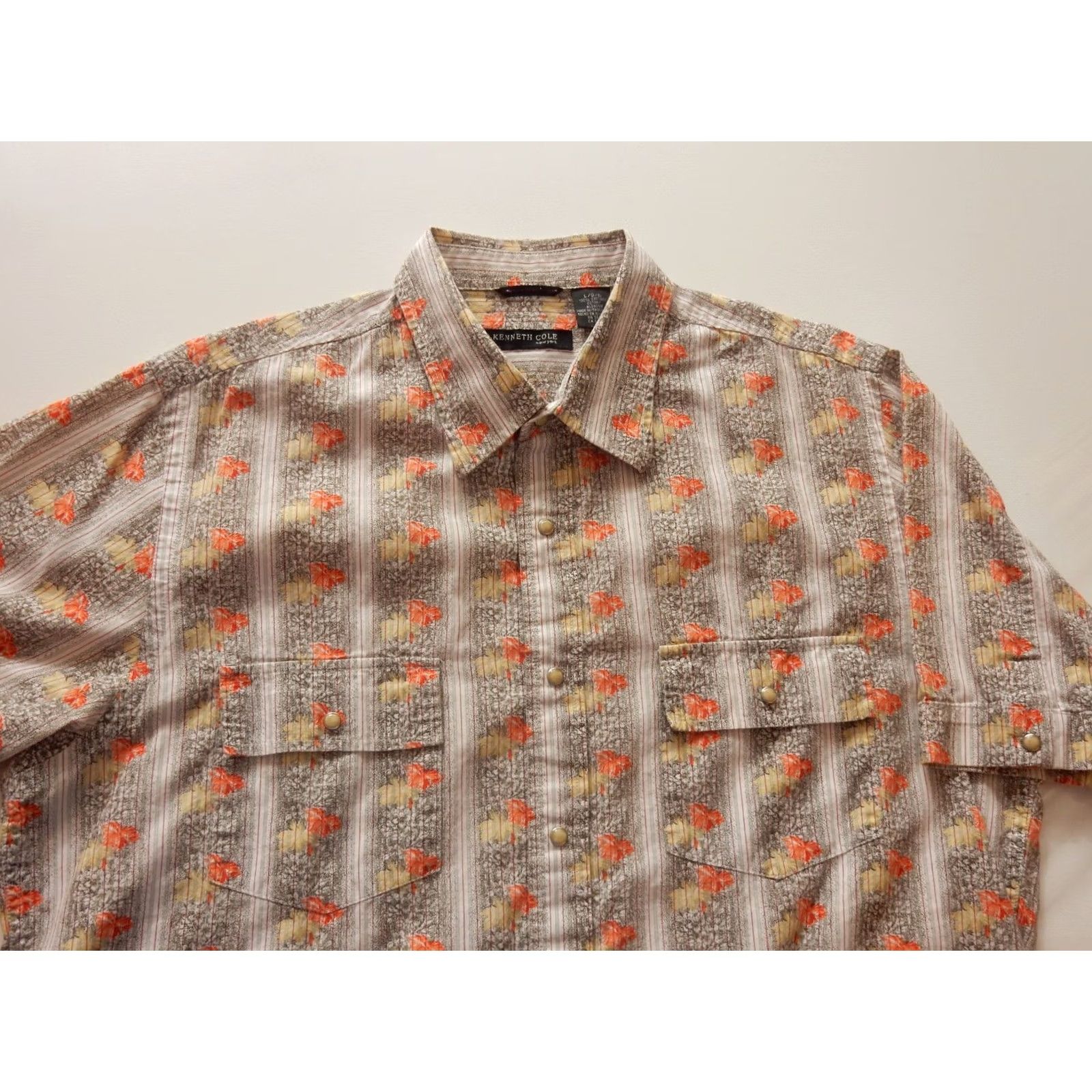 Kenneth Cole Kenneth Cole Men's Button-Up Shirt Short Sleeve Floral Beige Cotton Denim L Men合彩 Size US L / EU 52-54 / 3 - 2 Thumbnail