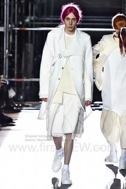 Comme des Garcons Homme Plus Comme des Garcons Homme Plus White Shorts. Size US 30 / EU 46 - 7 Thumbnail