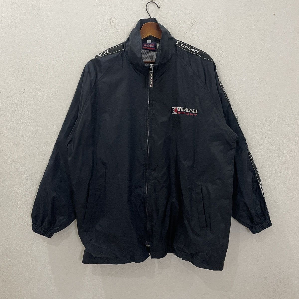Karl Kani Vintage Karl Kani Sports Windbraker Jacket Size US XL / EU 56 / 4 - 7 Thumbnail