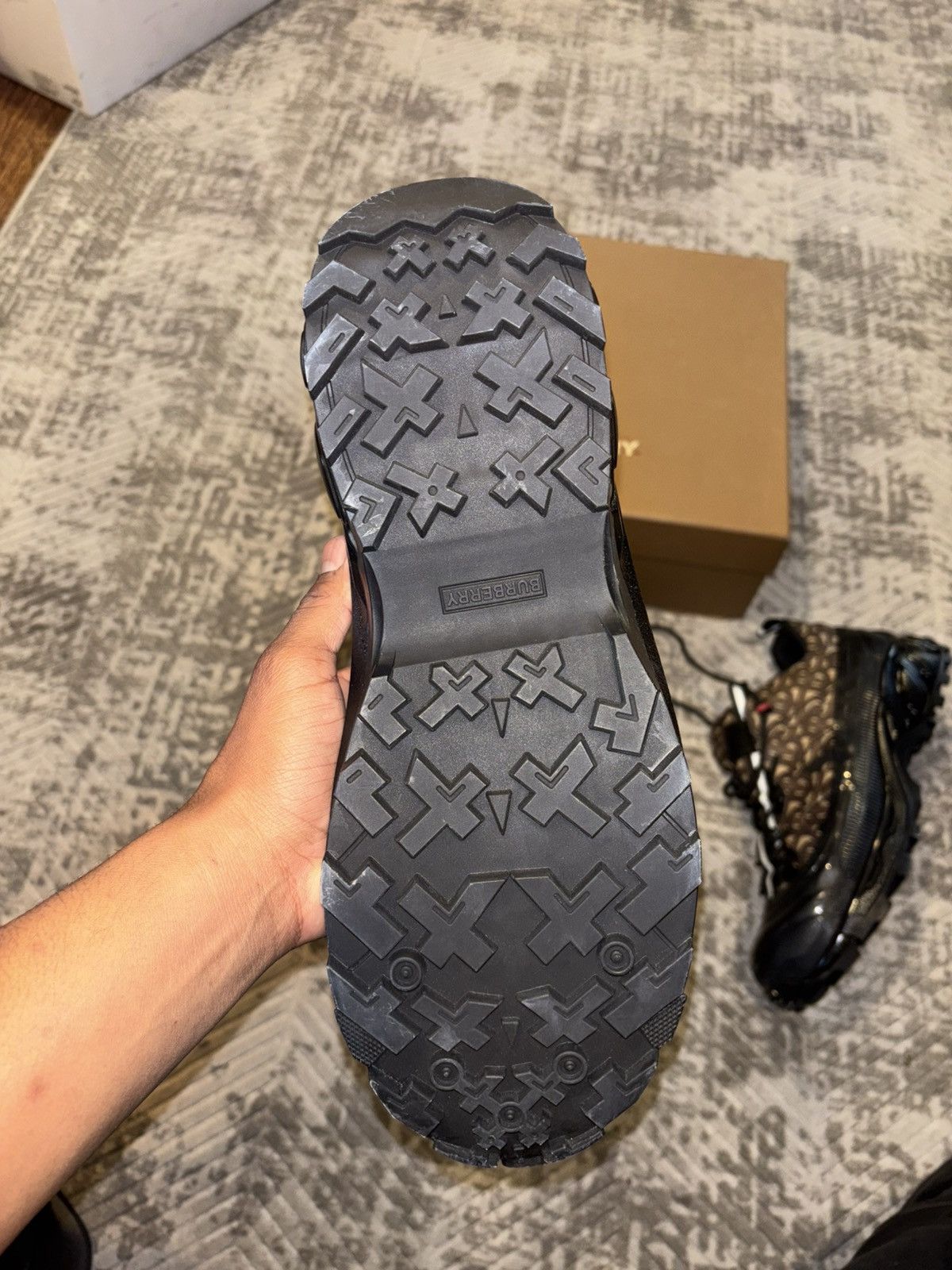 Burberry Burberry Arthur Size US 13 / EU 46 - 8 Thumbnail