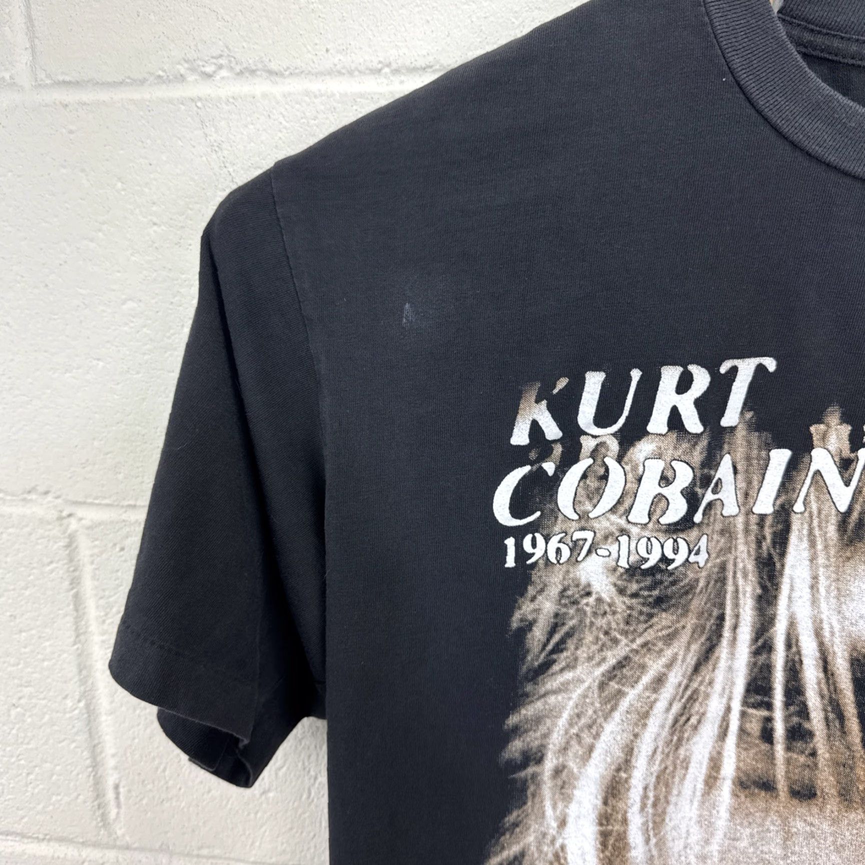 Vintage VINTAGE Metal Heaven NIRVANA KURT COBAIN Rock T-Shirt XL Black 90s Grunge Mens Size US XL / EU 56 / 4 - 6 Thumbnail