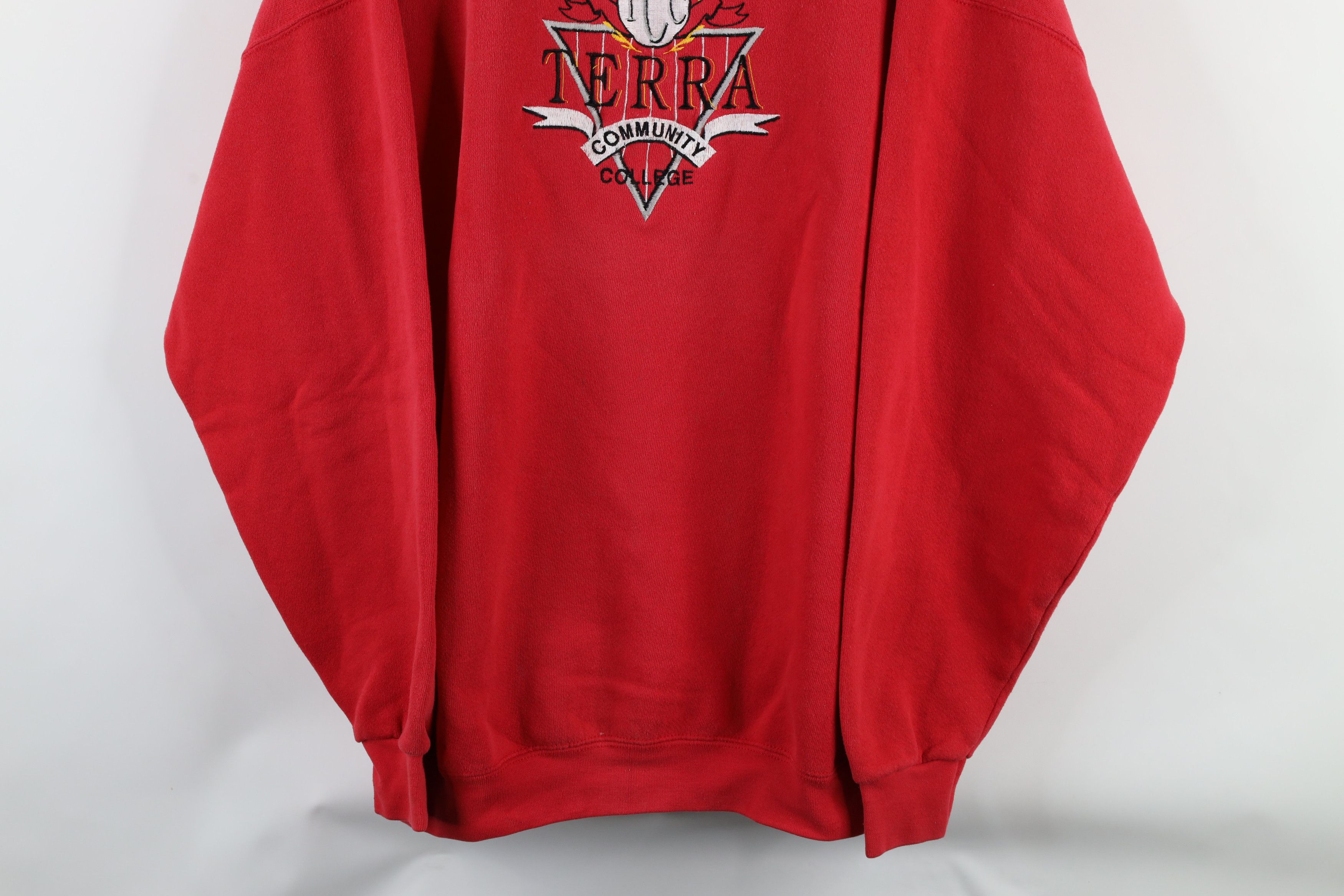 Vintage Vintage 90s Terra Community College Crewneck Sweatshirt USA Size US XXL / EU 58 / 5 - 3 Thumbnail