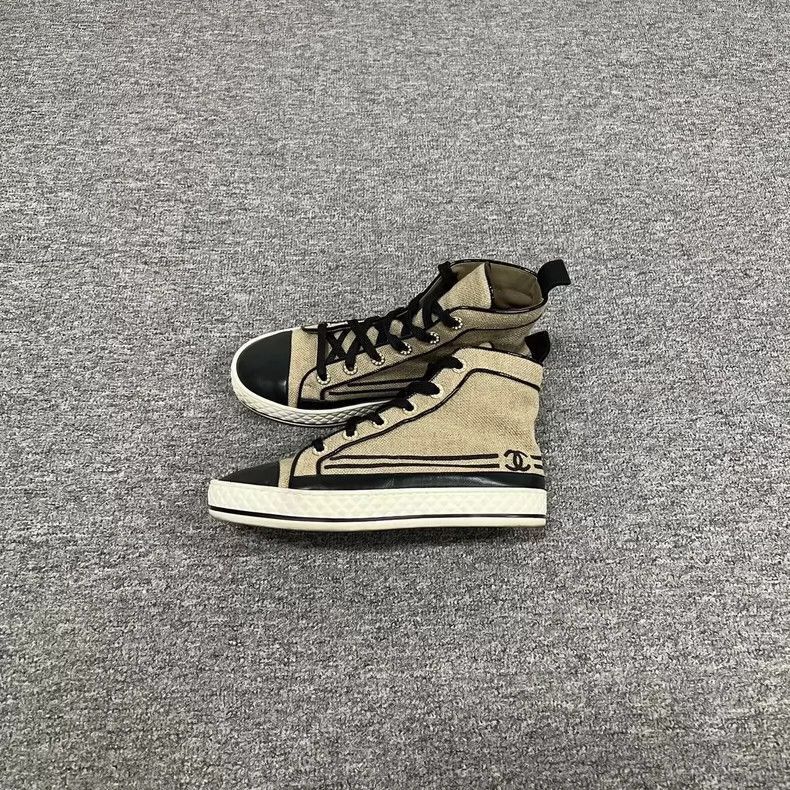 Chanel Chanel Double C Canvas Sneakers Size 37.5 -2505 Size US 7.5 / EU 40-41 - 2 Thumbnail
