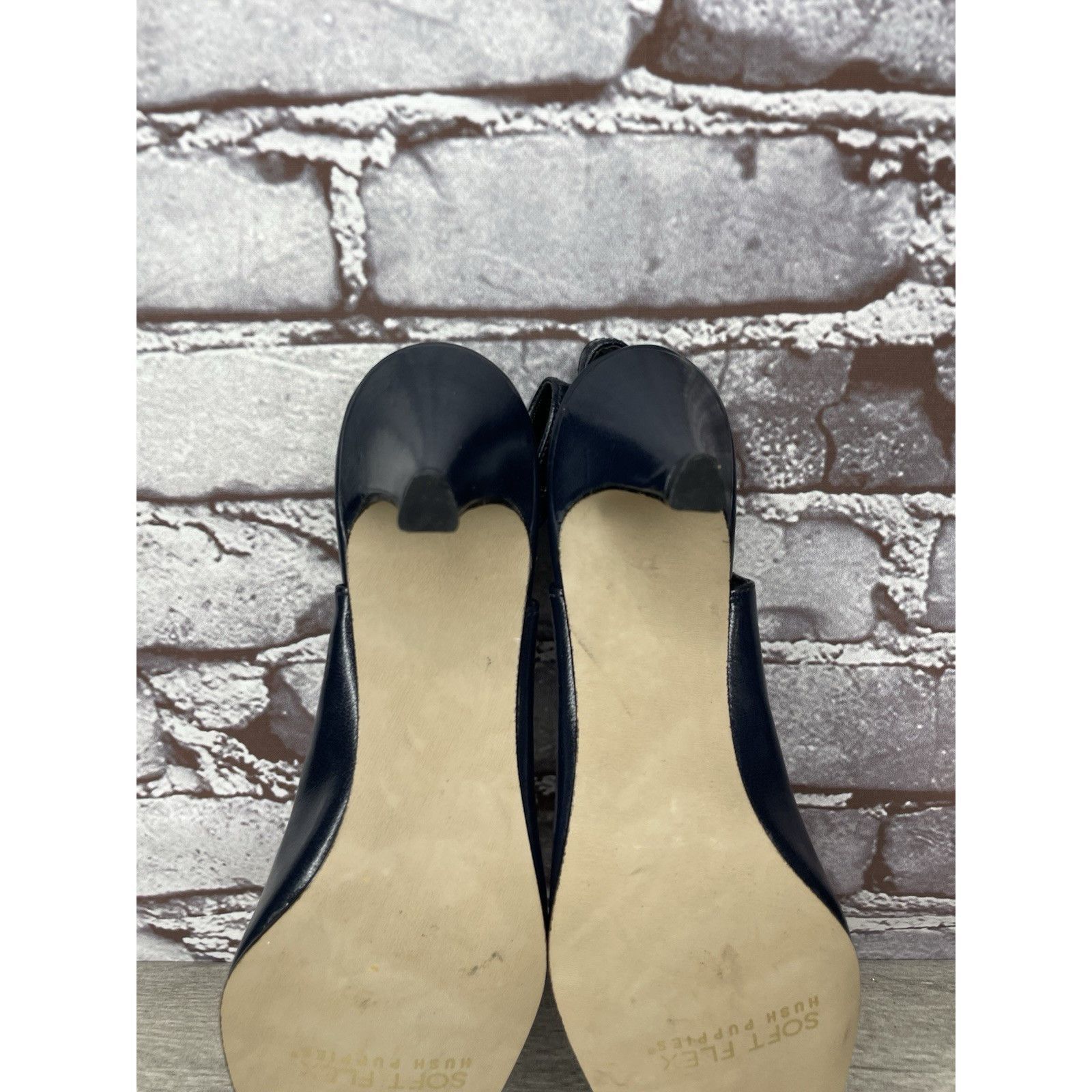 Hush Puppies Hush Puppies Navy Blue Leather Pointed Toe Ankle Strap Heels Size US 8.5 / IT 38.5 - 24 Thumbnail