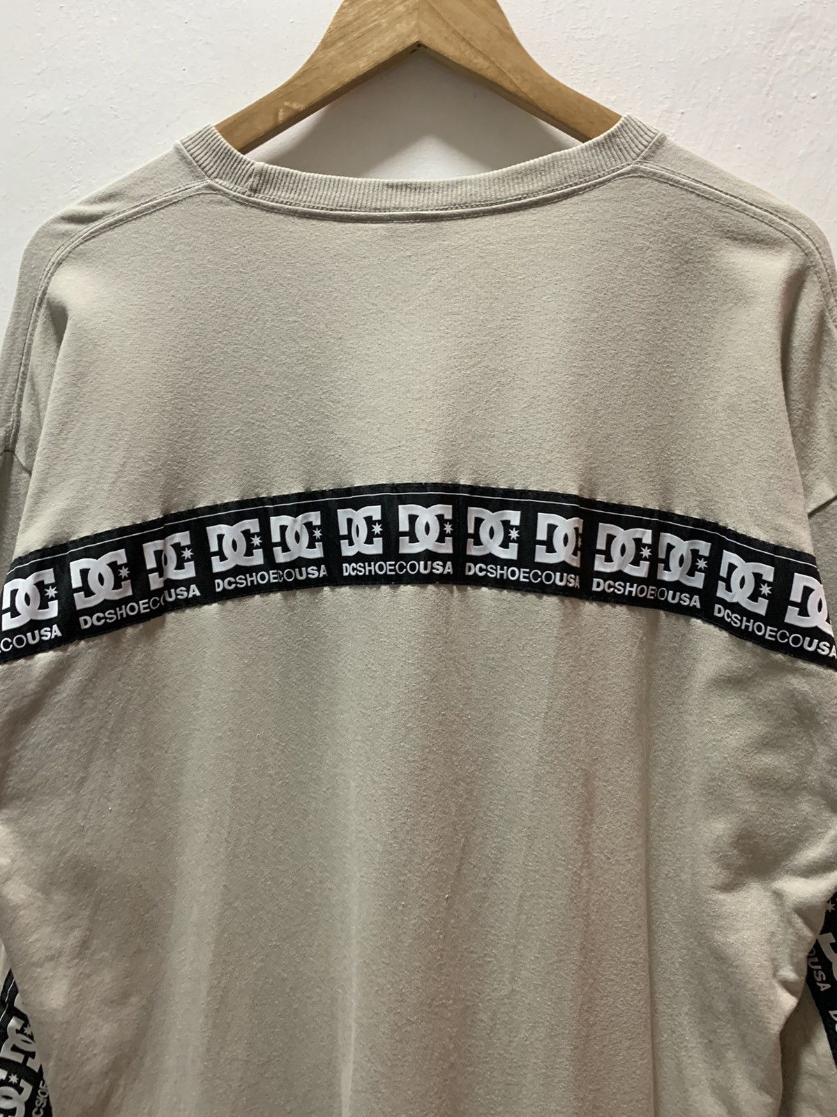 DC DC SHOE CO USA X GYDA SWEATSHIRT Size US XXL / EU 58 / 5 - 9 Thumbnail