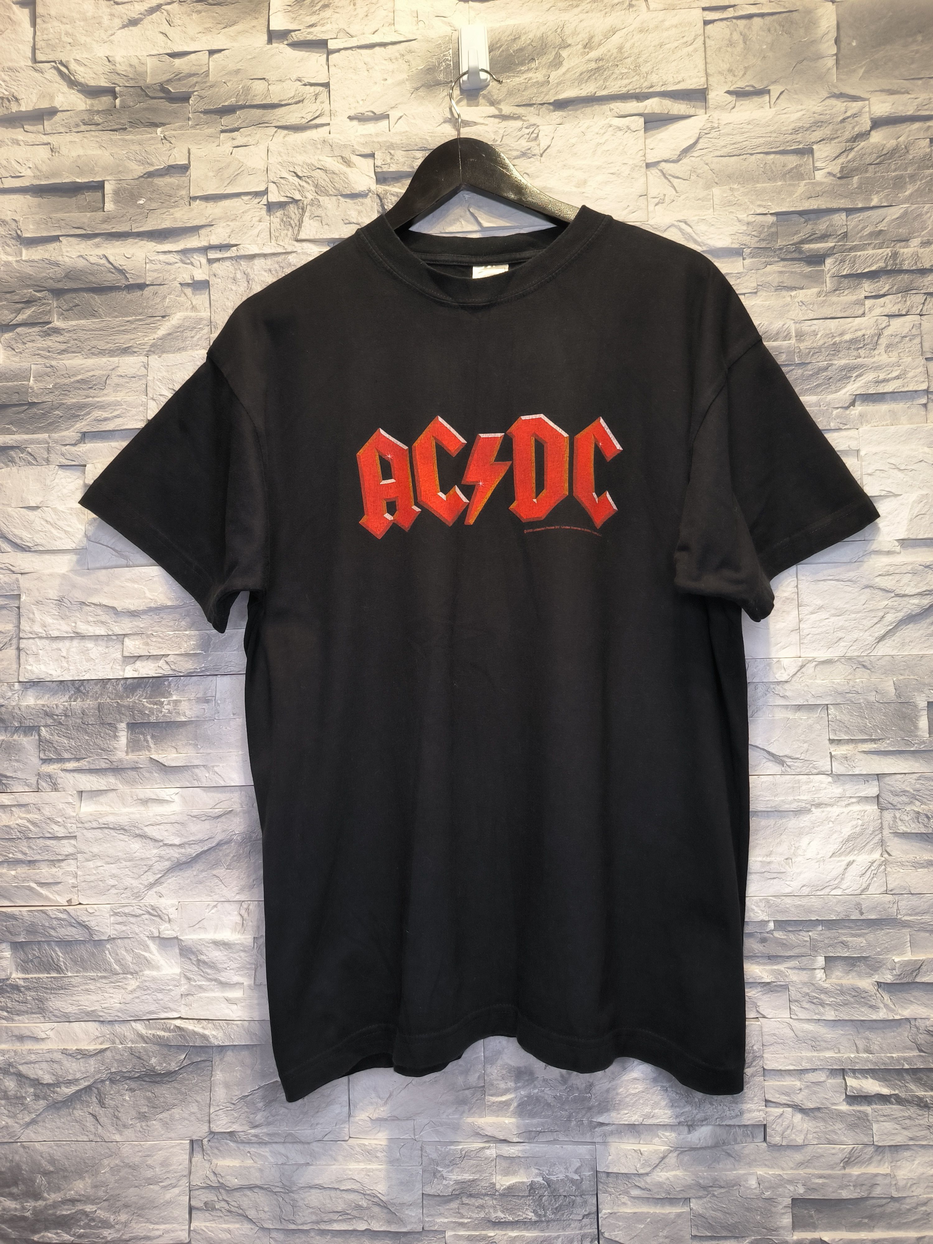 AC/DC × Band Tees × Vintage Vintage T-Shirt AC/DC 2003 Shirt Metal Rock Band Tee 00s Size US M / EU 48-50 / 2 - 1 Thumbnail