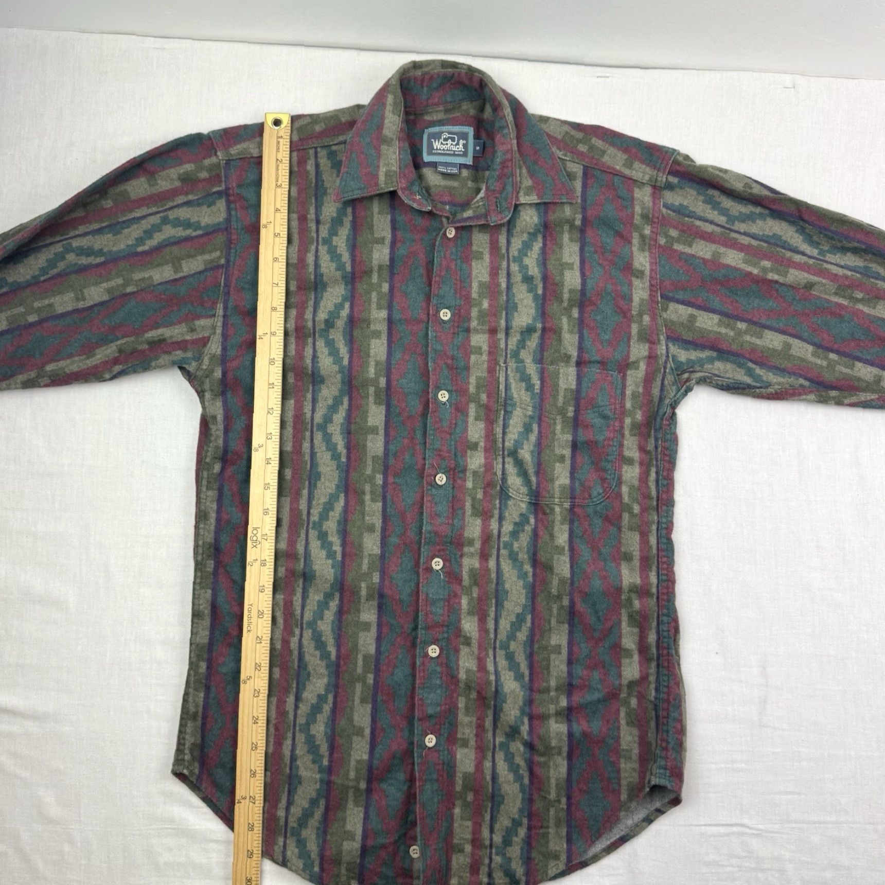 Vintage VINTAGE Woolrich Shirt Button-Up Adult Small Red Aztec Western 90s Mens Shirt Size US S / EU 44-46 / 1 - 4 Thumbnail