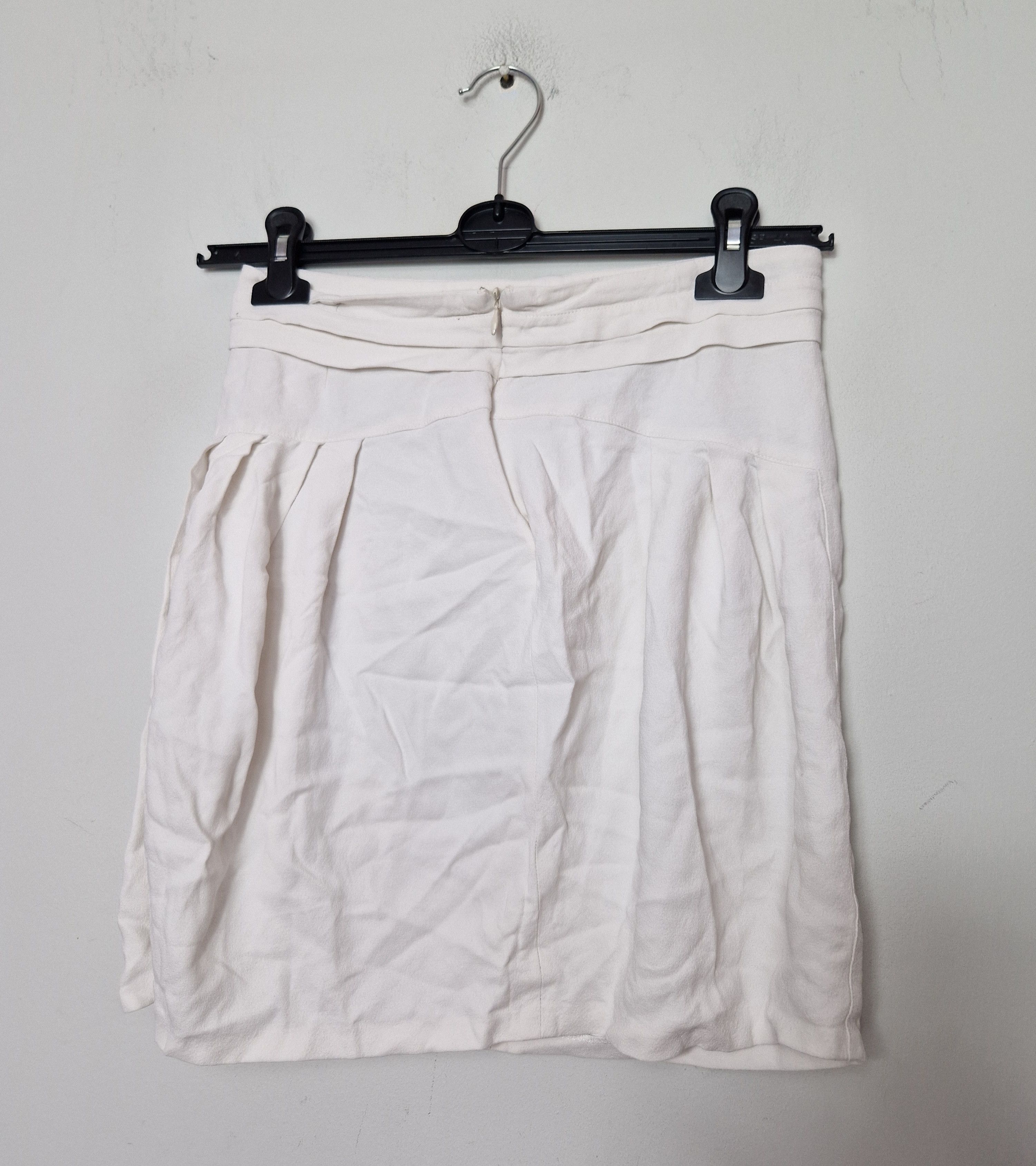 Dior Dior 100% silk white mini skirt Size 26" / US 2 / IT 38 - 9 Thumbnail