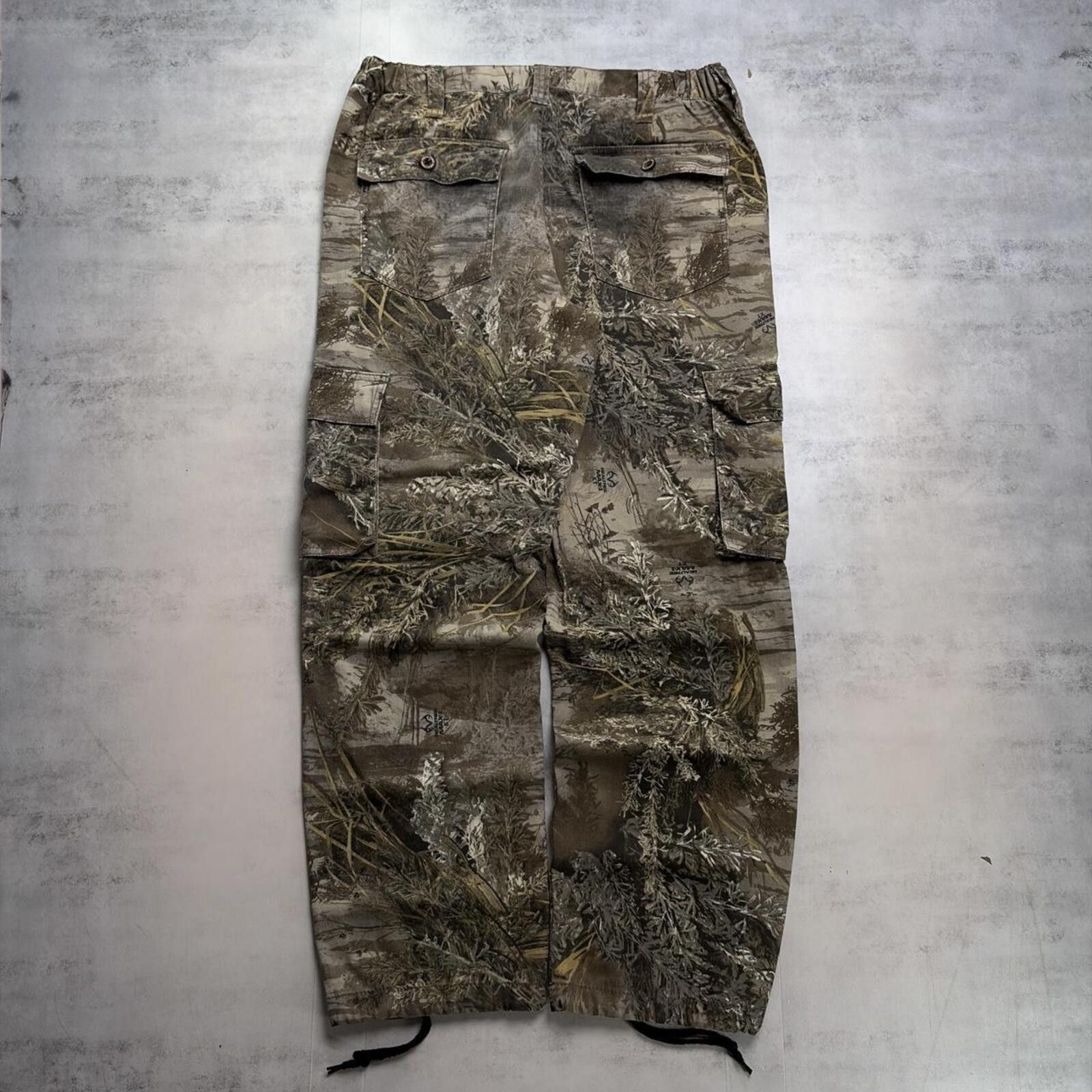 Realtree Y2K Camo Realtree Grunge Baggy Cargo Skater pants Size US 32 / EU 48 - 1 Thumbnail