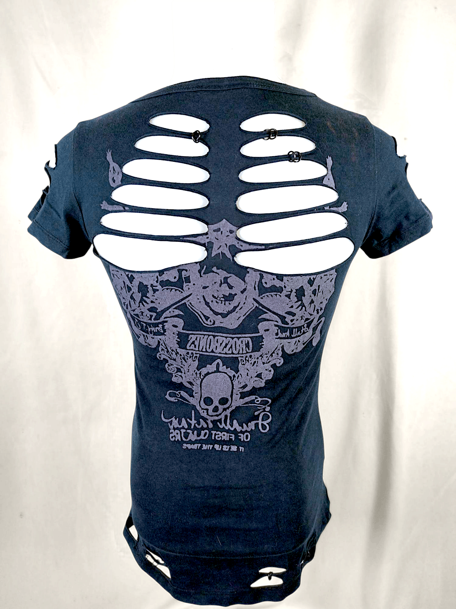 Vintage Crossbonez Distressed Skull Short Sleeve Strict TShirt Size US M / EU 48-50 / 2 - 5 Thumbnail