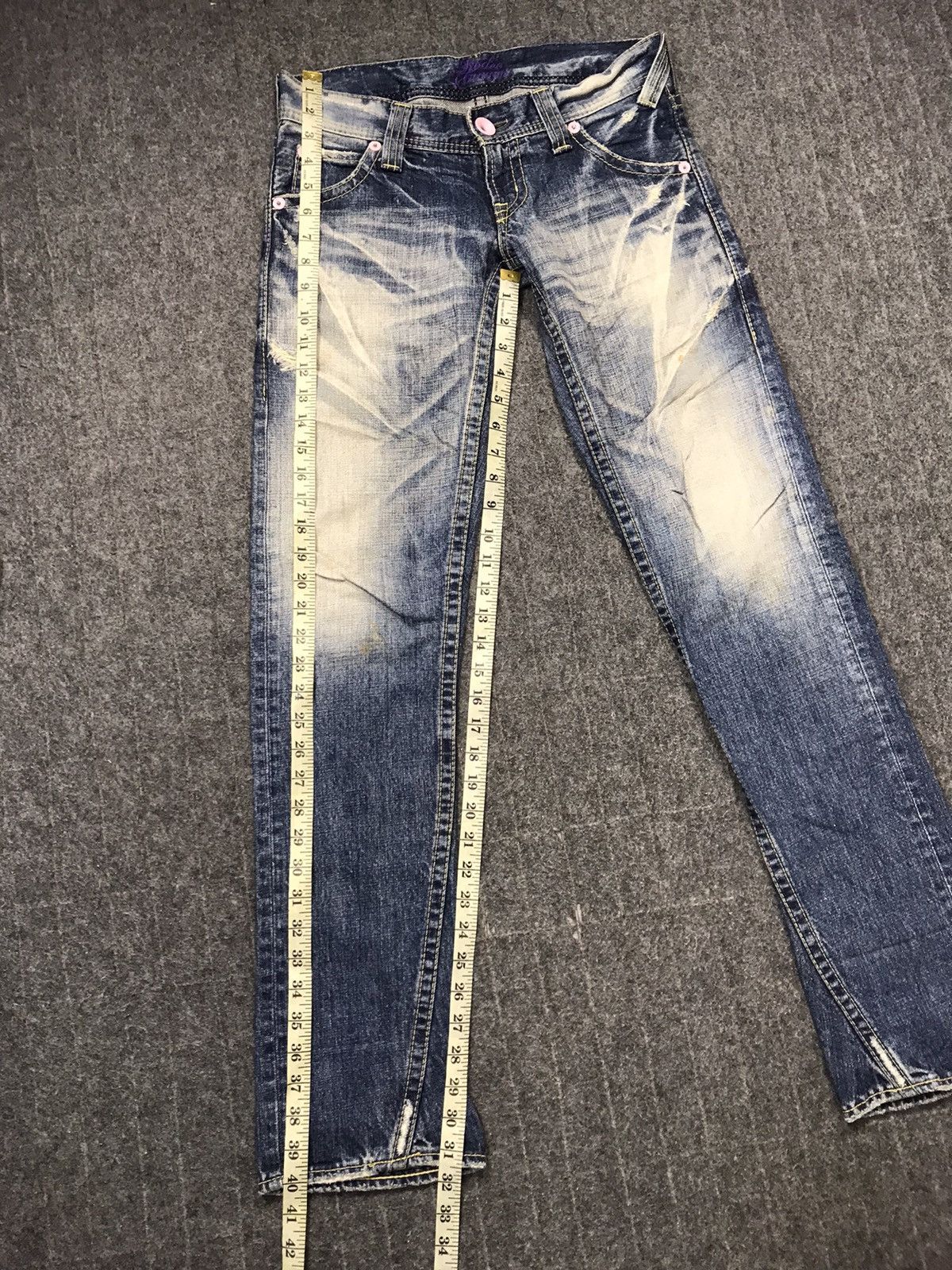 Japanese Brand Rodeo Crown Distressed Indigo Denim Jeans Pants Slim Cut Size US 28 / EU 44 - 11 Thumbnail