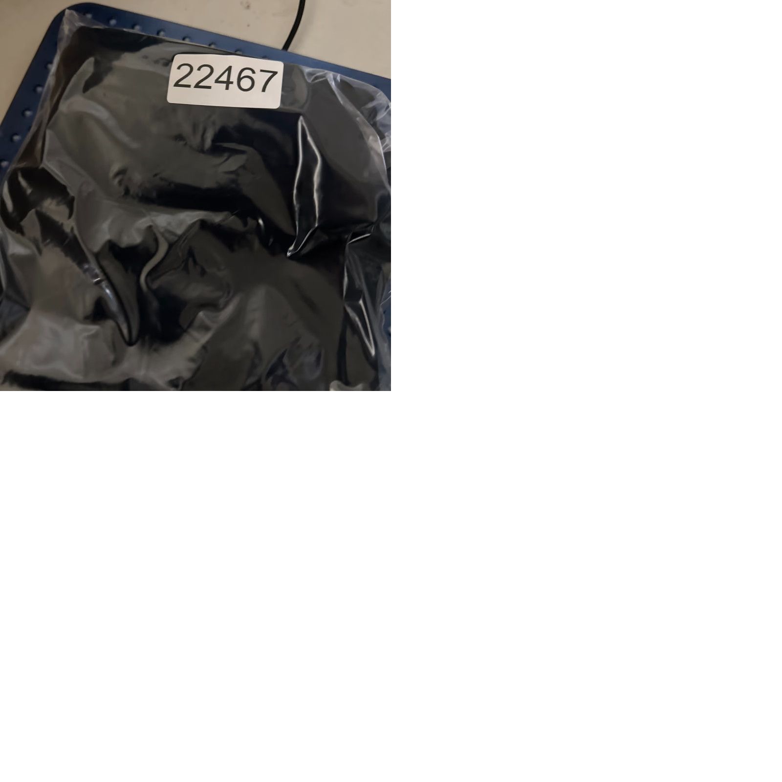 Lululemon Lululemon Pants Mens 34x30 Blue Commission Slim Commute Read Description Hole Size US 34 / EU 50 - 10 Thumbnail