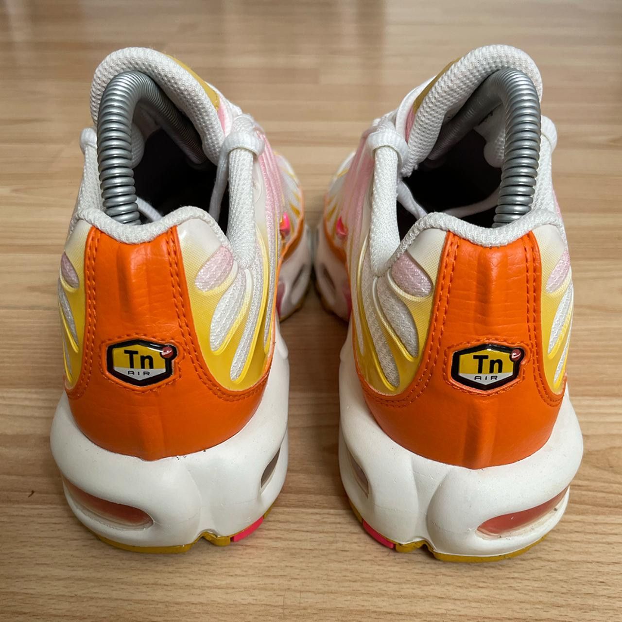 Nike Nike TN Air Max Plus 'Sunrise' Size US 8 / IT 38 - 6 Thumbnail