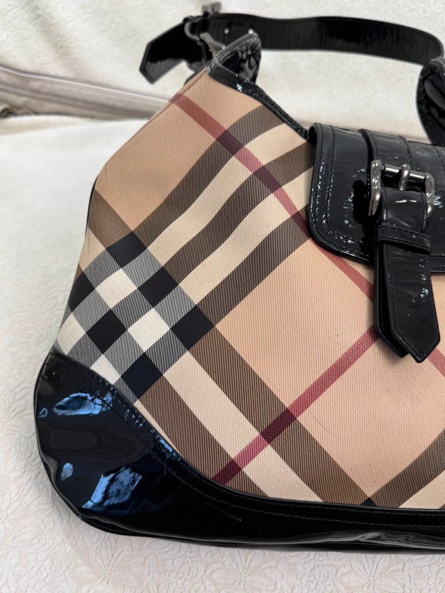 Burberry Burberry Classic Check Black Patent Leather Armpit Bag Size ONE SIZE - 2 Thumbnail