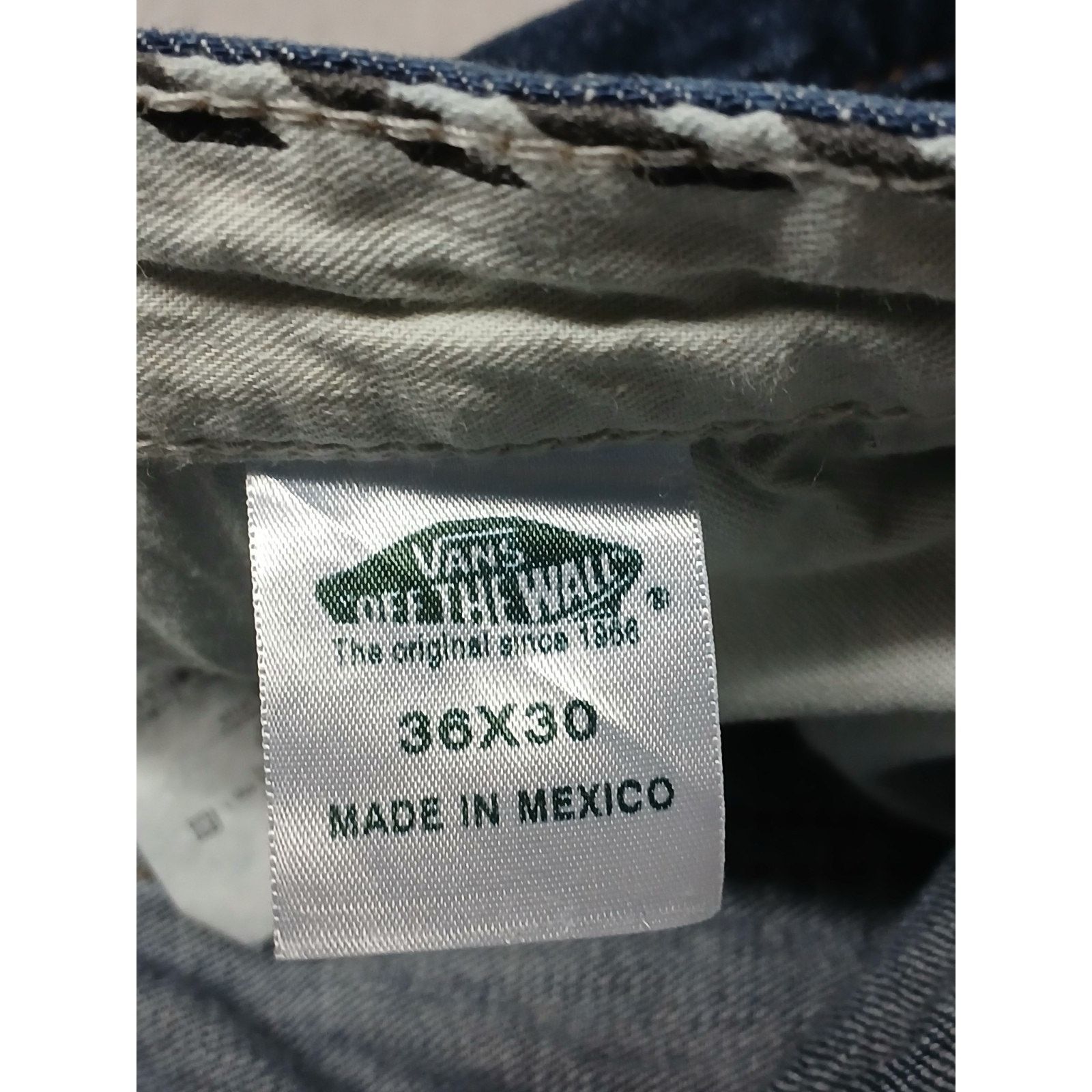 Vans Vans (36x30) Men's Straight Leg Blue Denim Jeans Size US 36 / EU 52 - 9 Thumbnail